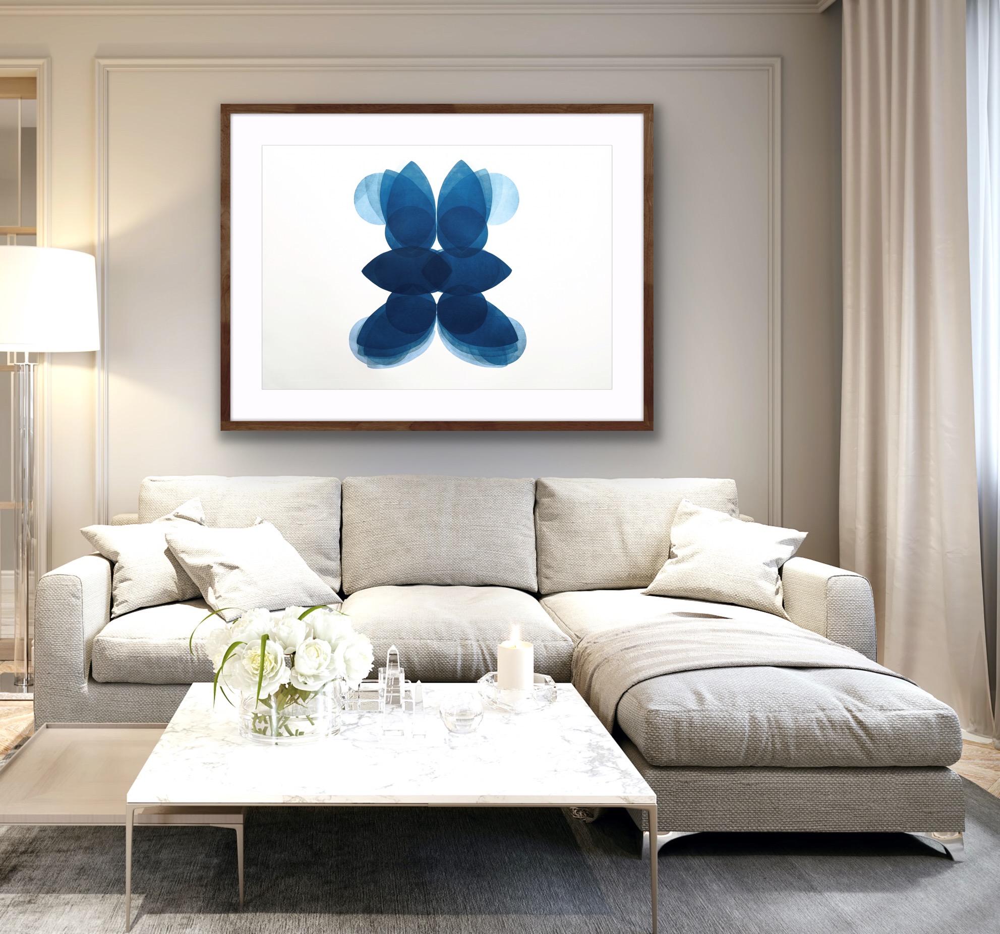 NV4, Einzigartiger abstrakter Druck, zeitgenössisches blau-weißes minimalistisches Kunstwerk im Angebot 1