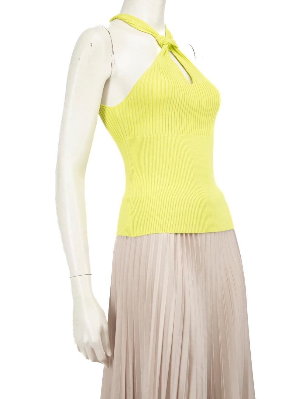 CONDITION is Never worn, with tags. No visible wear to top is evident on this new Jonathan Simkhai designer resale item.
 
Details
 
 
 Green
 
 Synthetic
 
 Tank top
 
 Sleeveless
 
 Knot detail
 
 Stretchy
 
 V neck
 
 
 
 
 
 Made in China
 
 
 
