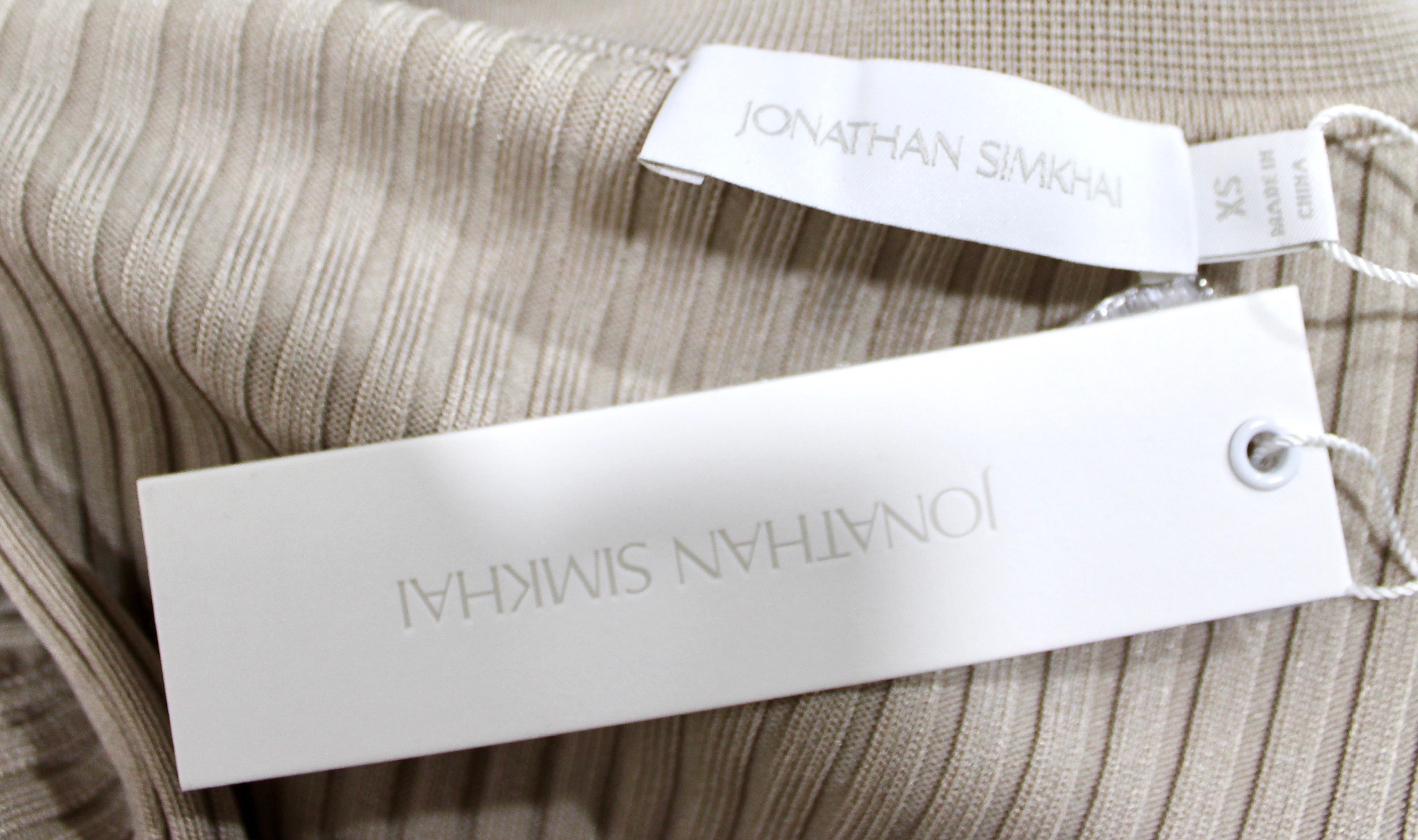 Jonathan Simkhai - Top court à manches longues en tricot côtelé Truffle en vente 3