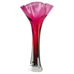 Jonathan Winfisky Sommerso, Knospenvase mit Blumentop, rosa, signiert