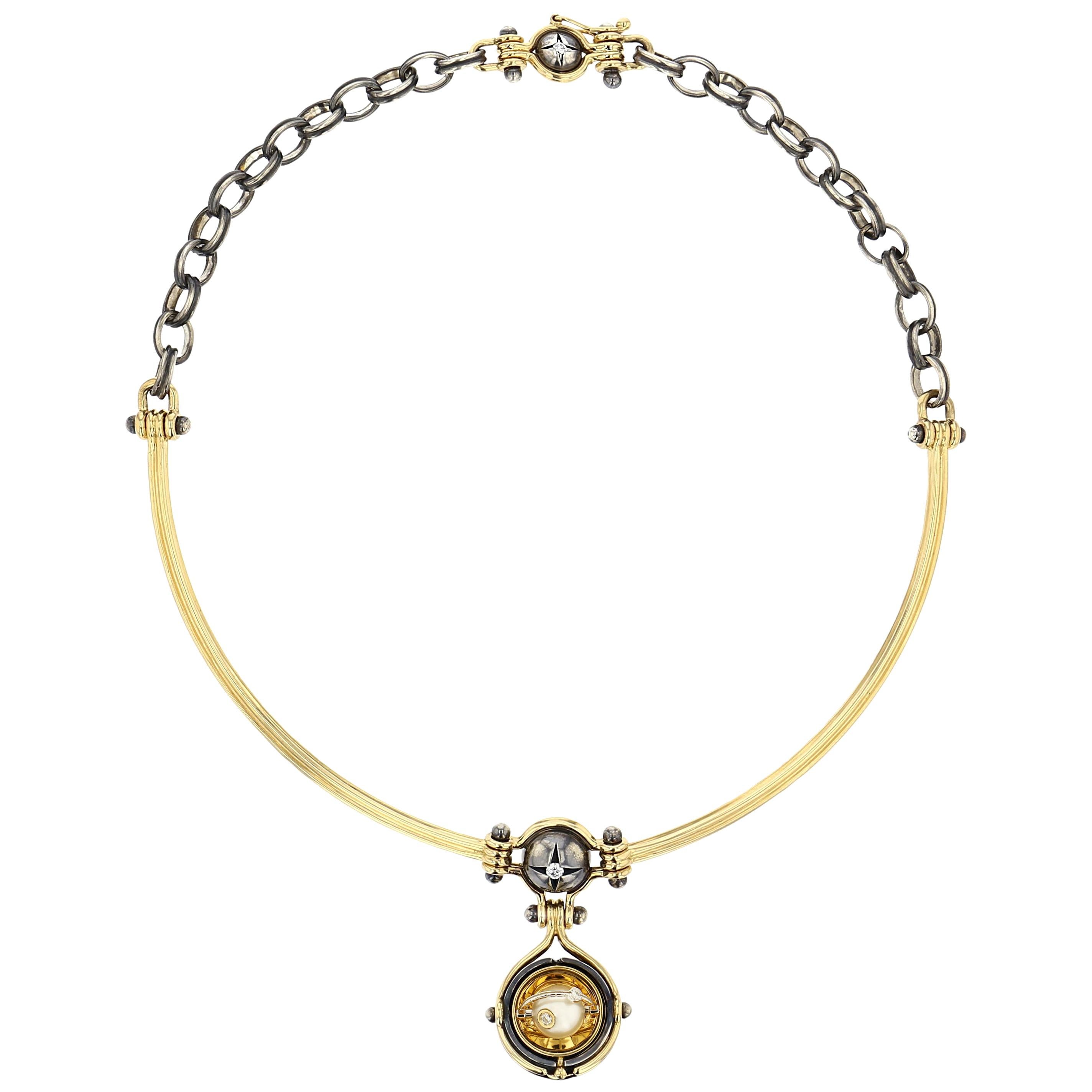Jonc Akoya Pearls Necklace in 18k yellow gold by Elie Top