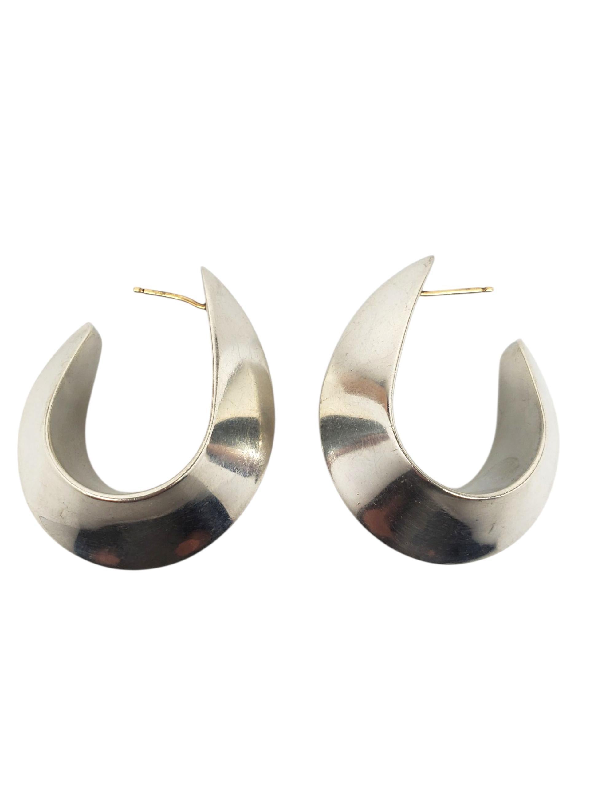 Jondell - Boucles d'oreilles sculpturales en argent sterling #22536 Pour femmes en vente