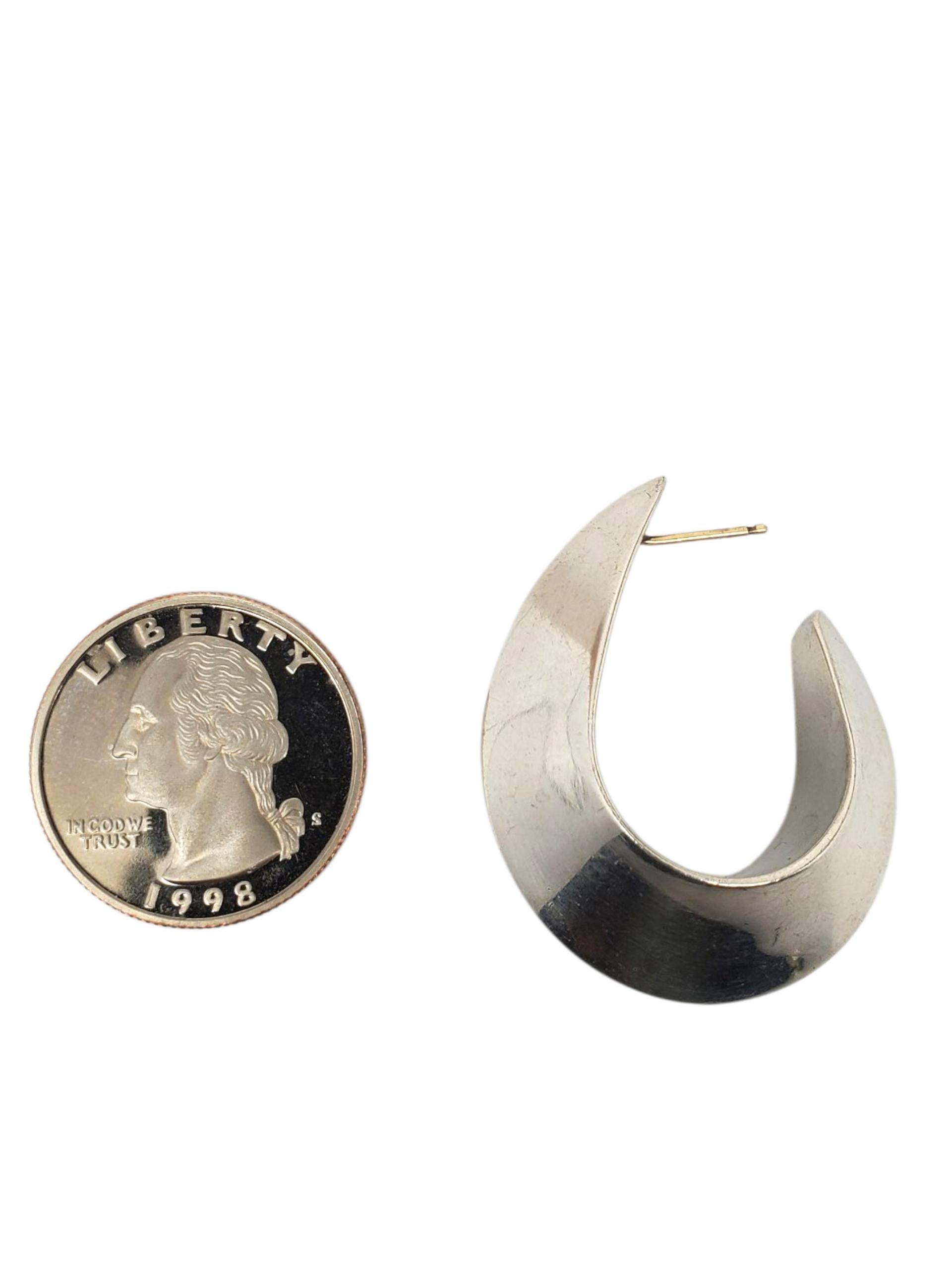 Jondell - Boucles d'oreilles sculpturales en argent sterling #22536 en vente 1