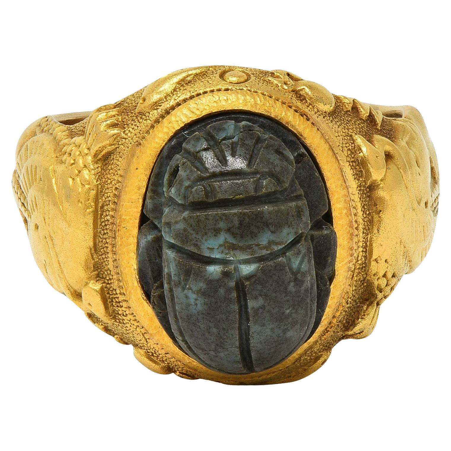 Anillo Escarabajo Antiguo Jones Woodland Art Decó Renacimiento Egipcio Piedra Dura Oro 14K