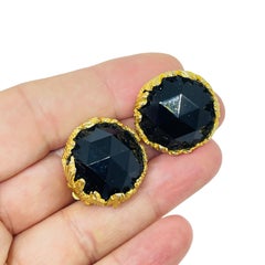 JONNE signed vintage gold tone black glass designer clip on earrings