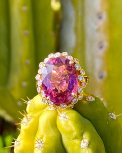 18 Karat Yellow Gold 14.05 Carat Rubellite Tourmaline Diamond Cocktail Ring
