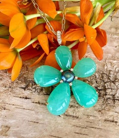 Joon Han Chrysoprase Keshi Pearl Diamond 18 Karat Gold Flower Pendant Necklace
