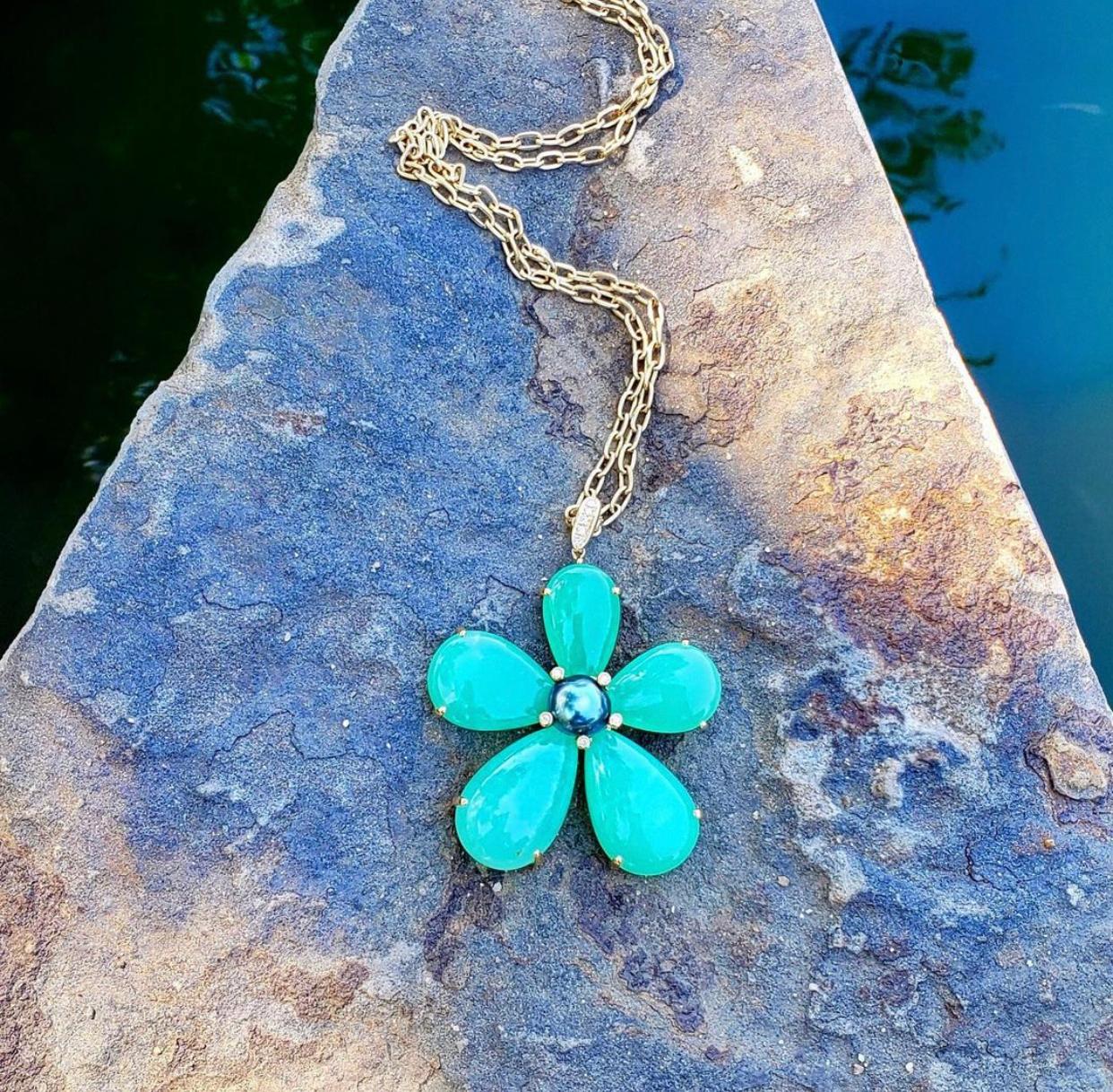 keshi flower necklace