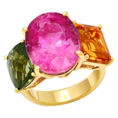 18 Karat Yellow Gold Pink Tourmaline Citrine Tourmaline 3-Stone Cocktail Ring