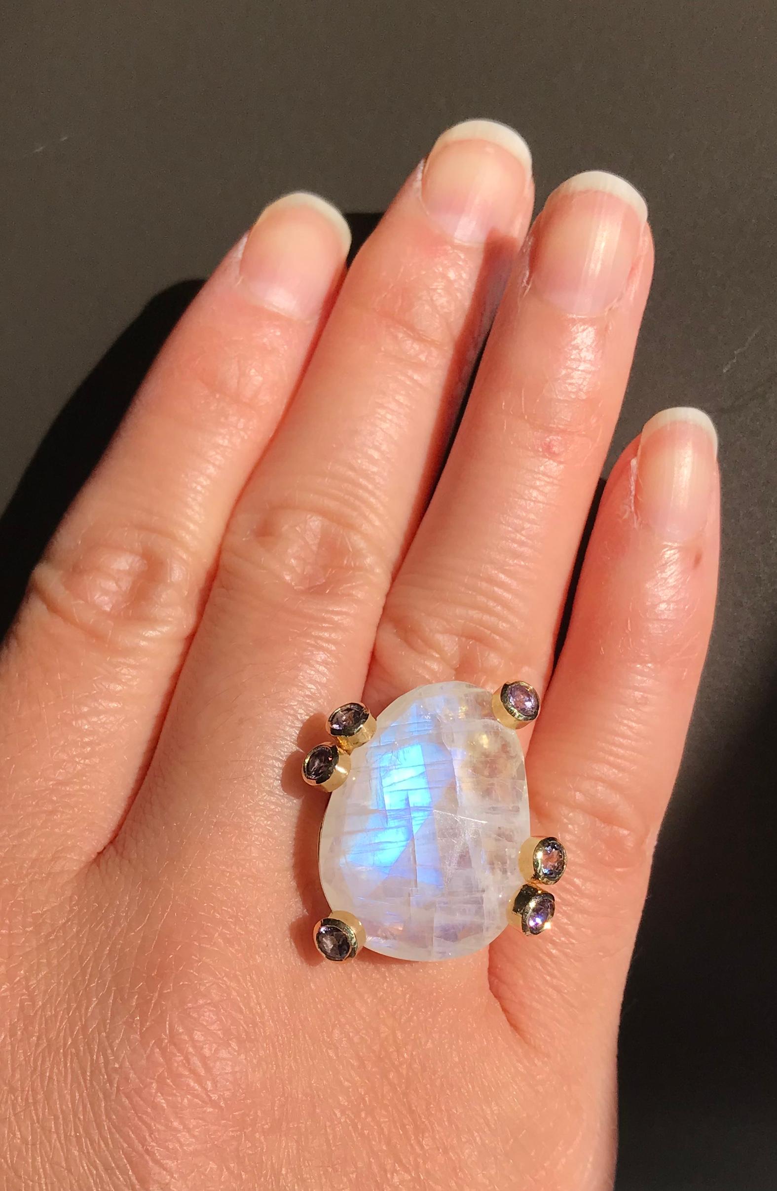 Women's or Men's 18 Karat Yellow Gold Fancy Rainbow Moonstone Spinel Solitaire Cocktail Ring