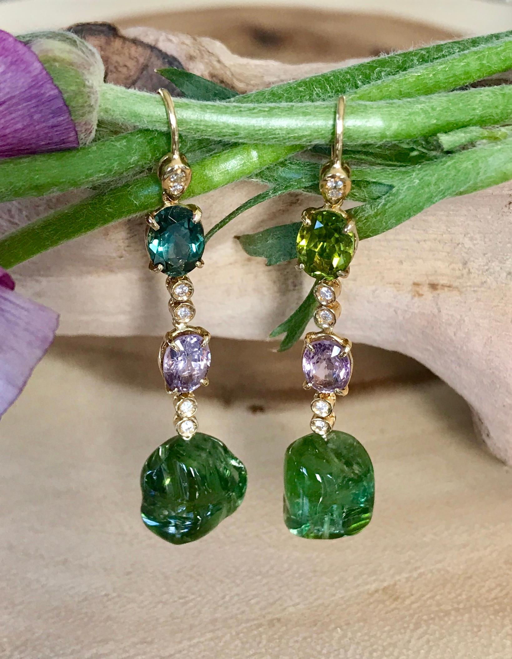 18 Karat Yellow Gold Tourmaline Nuggets Spinel Diamond Drop Dangle Earrings In New Condition In New York, NY