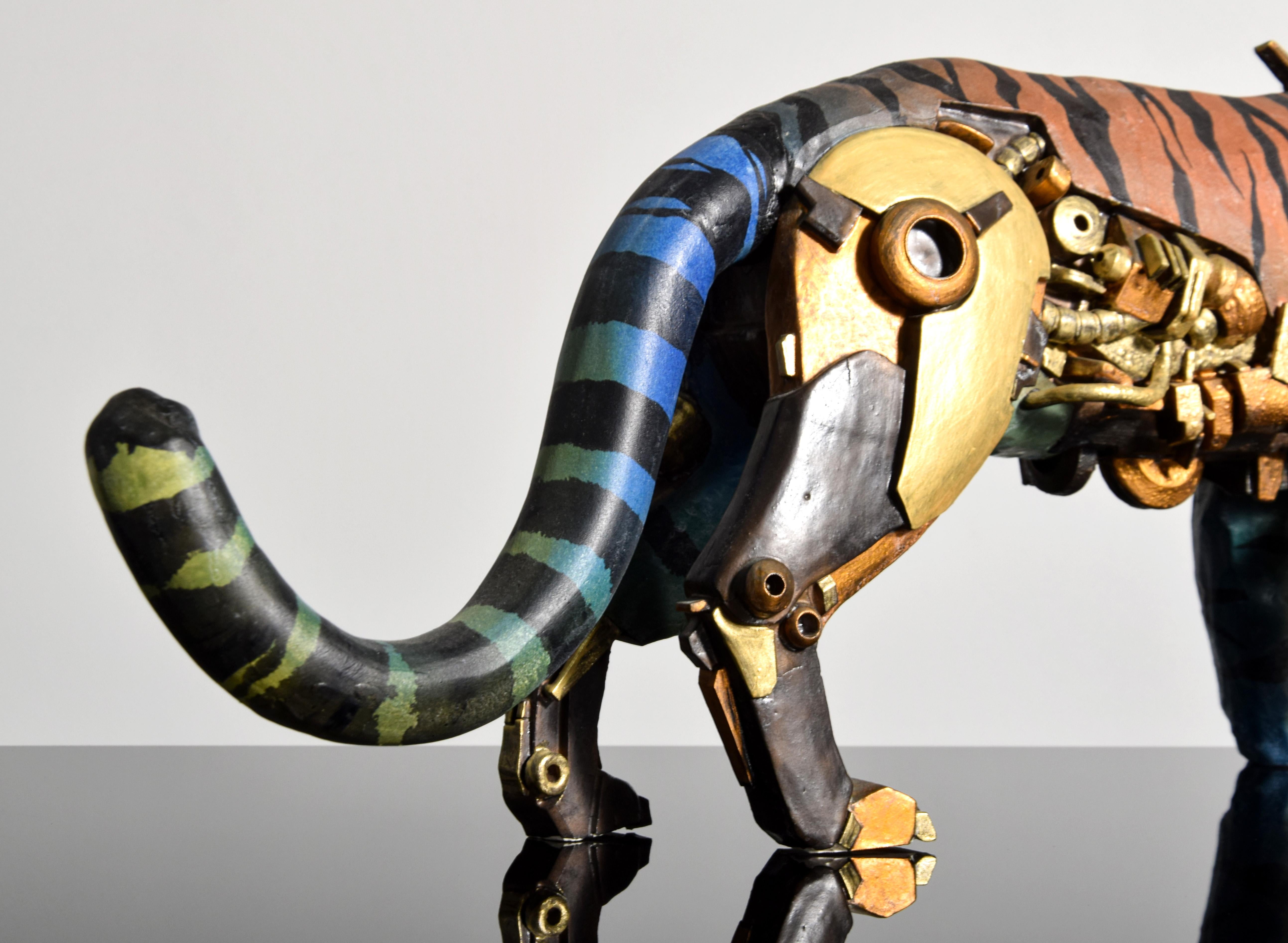 Escultura de cerámica de tigre de Joonsang Park en venta 3