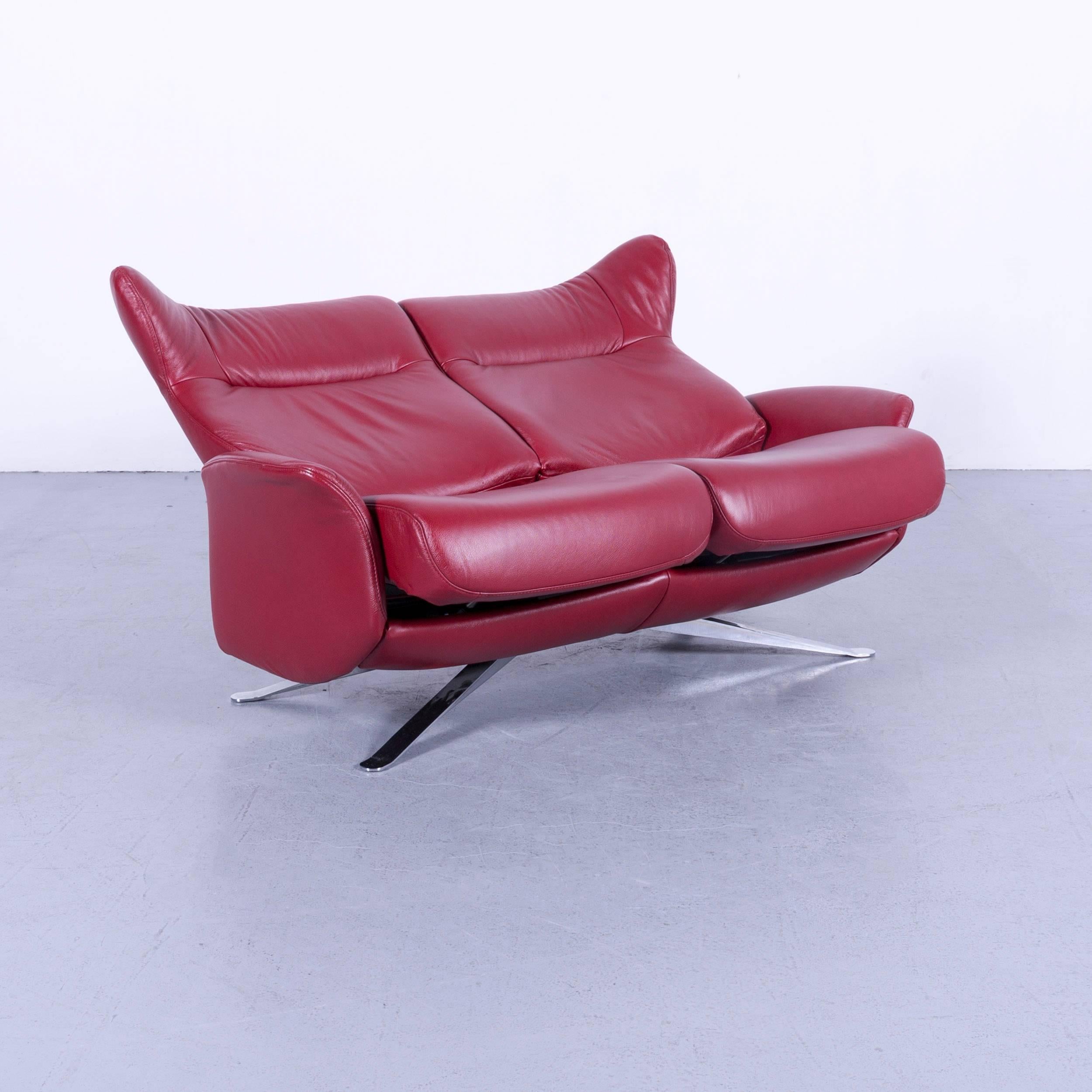 red leather sofa recliner