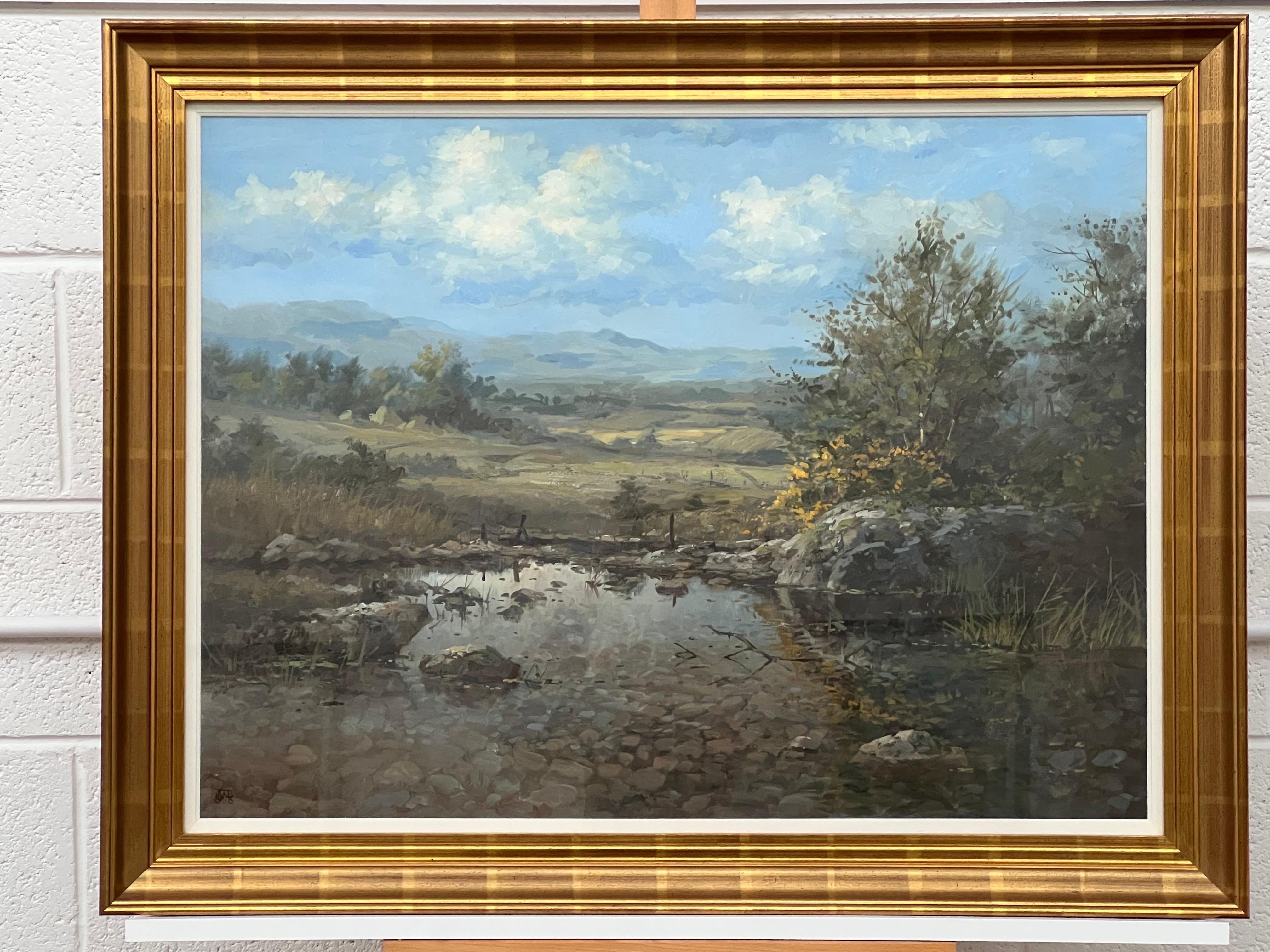Paisaje fluvial con montañas y árboles, pintado por un artista holandés del siglo XX en venta 1