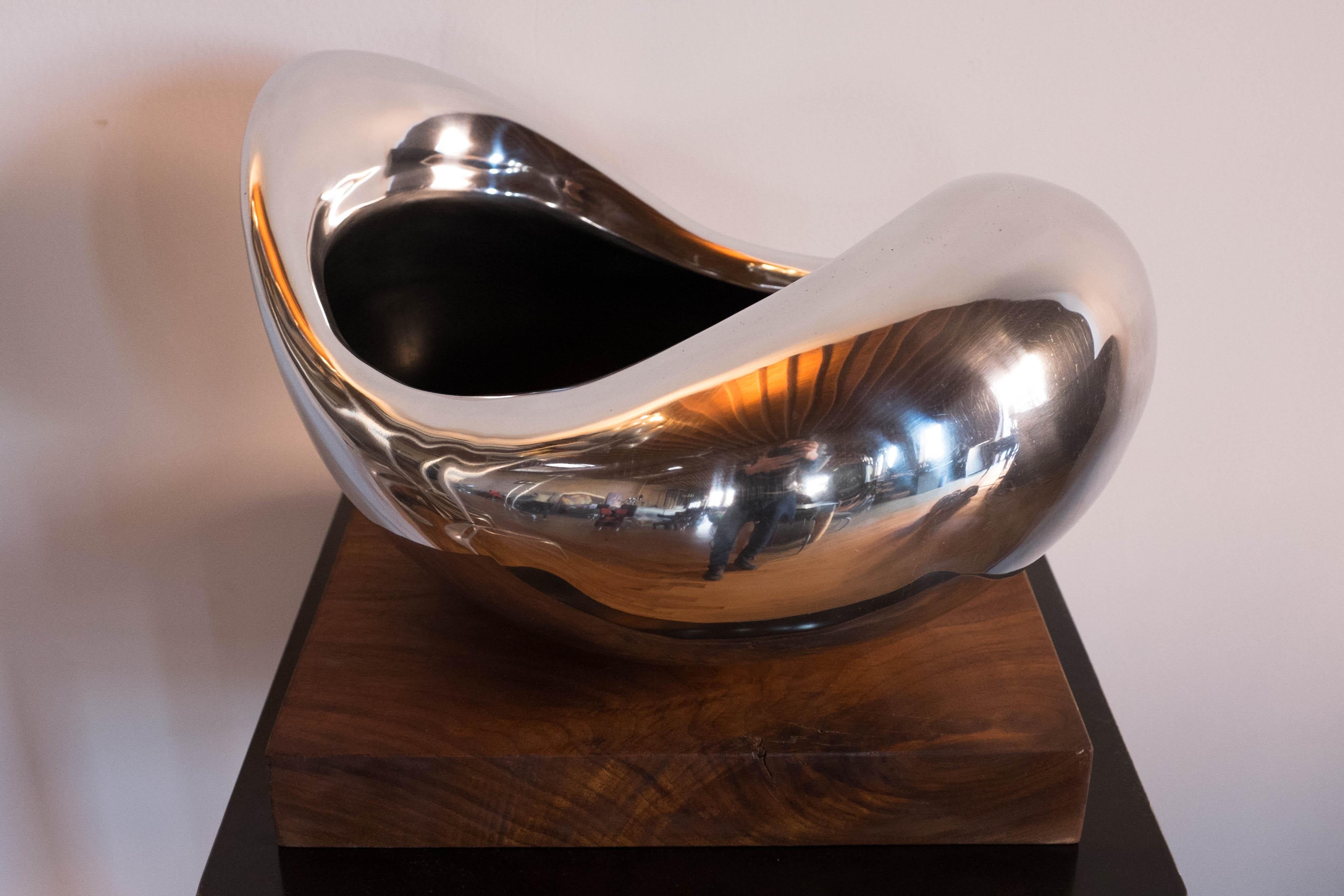 East Bowl, Bowl or Vase, Cast+Patinated Recycled Bronze, Jordan Mozer, USA 2004 im Angebot 7