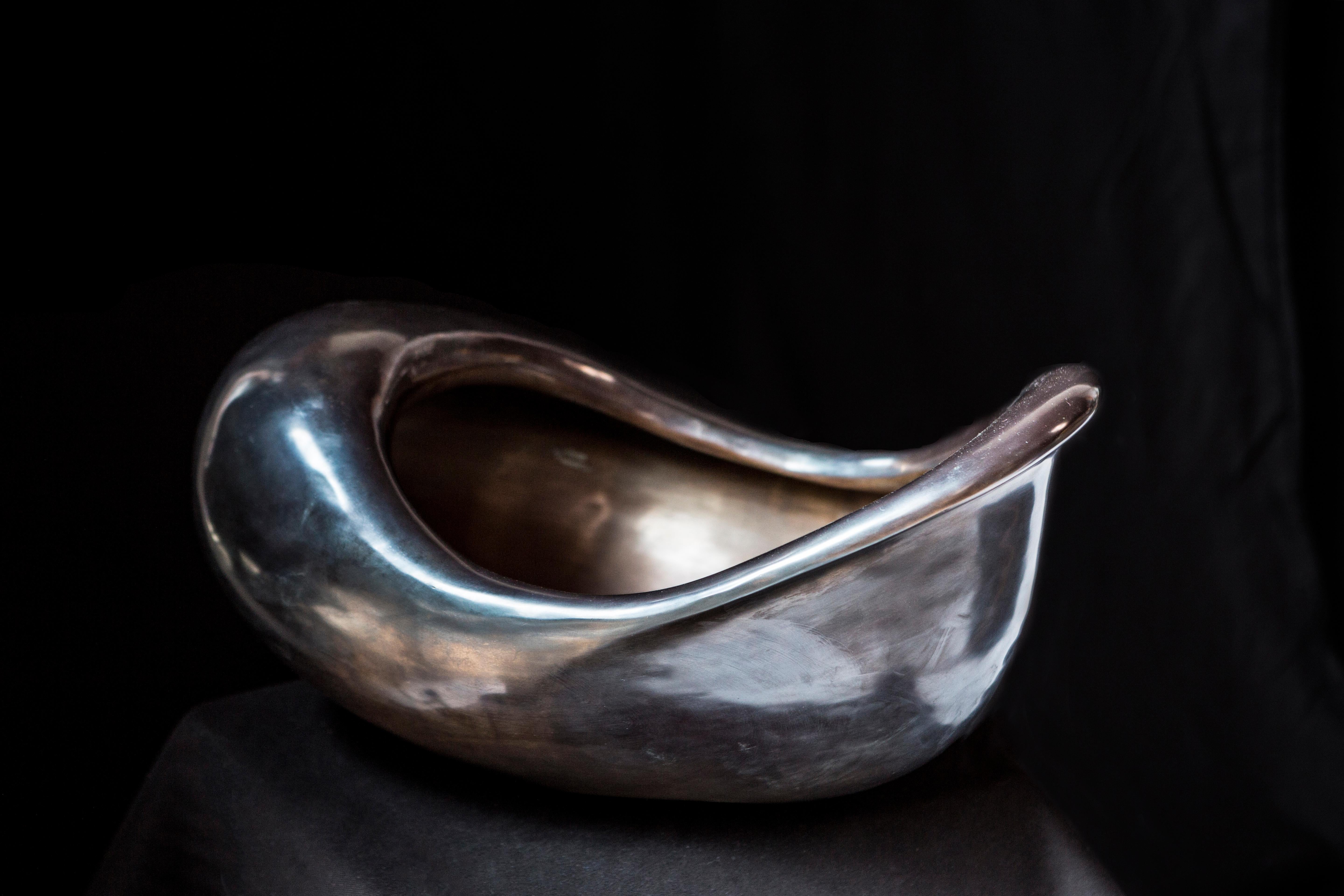 East Bowl, Bowl or Vase, Cast+Patinated Recycled Bronze, Jordan Mozer, USA 2004 im Zustand „Neu“ im Angebot in Chicago, IL
