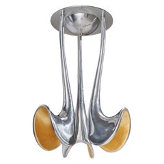 Jordan Mozer, Lampadario organico, alluminio, foglia d'oro, USA, 2006