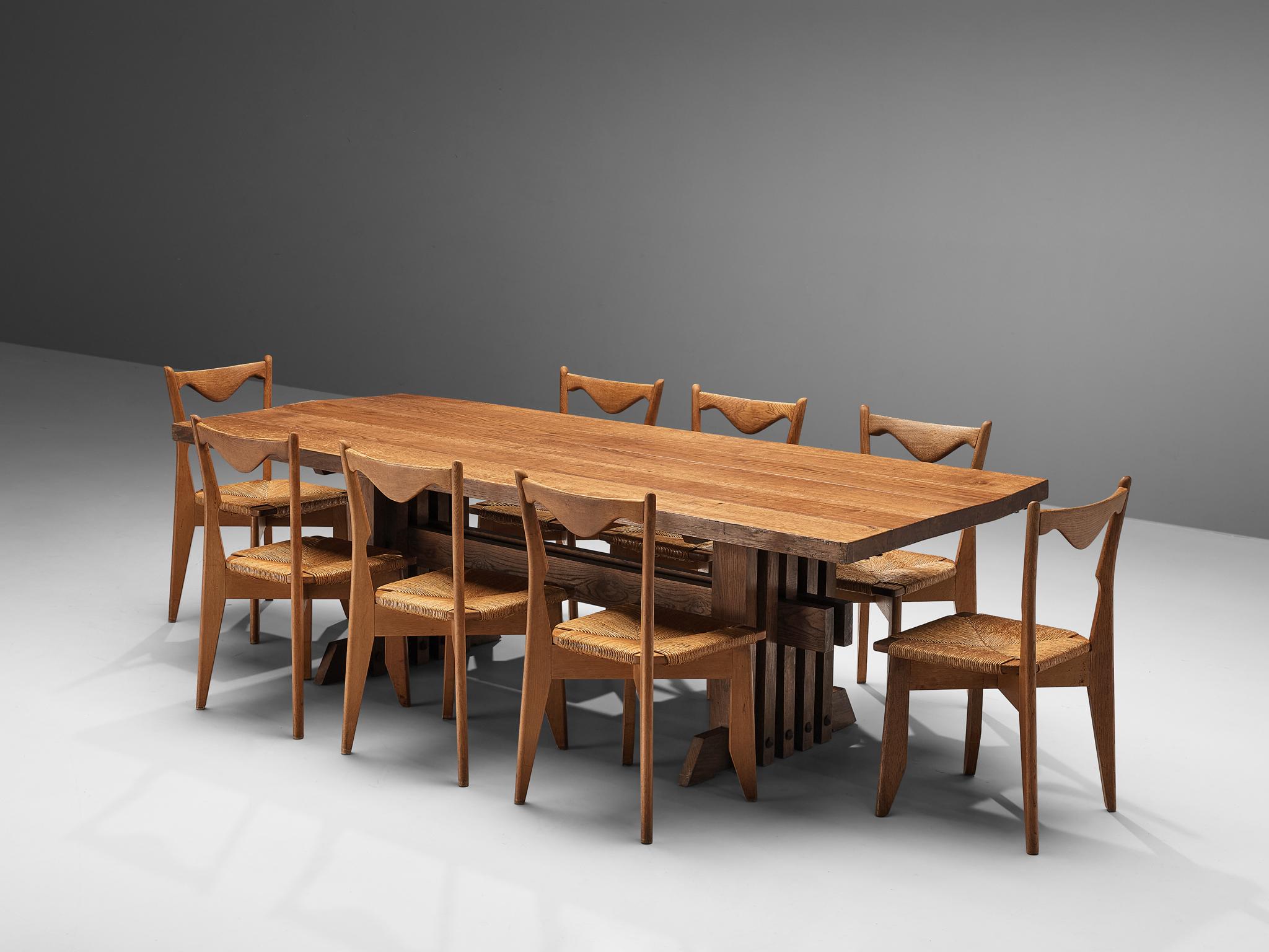 Oak Jordi Vilanova I Bosch Dining Table with Guillerme & Chambron ‘Thibault’ Chairs