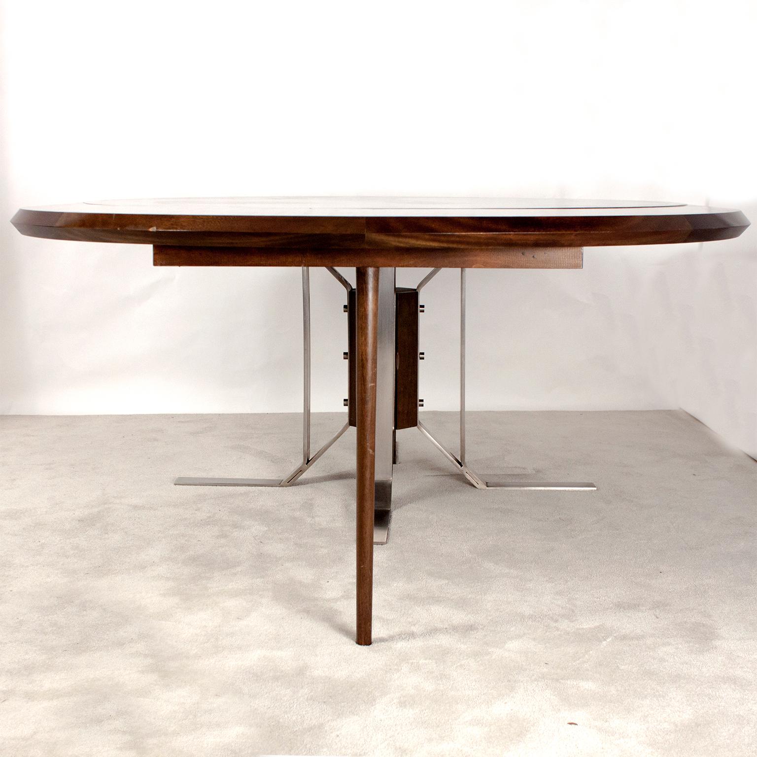 Jordi Vilanova Midcentury Walnut and Nickel-Plated Feet Round Dining Table 1970s 8