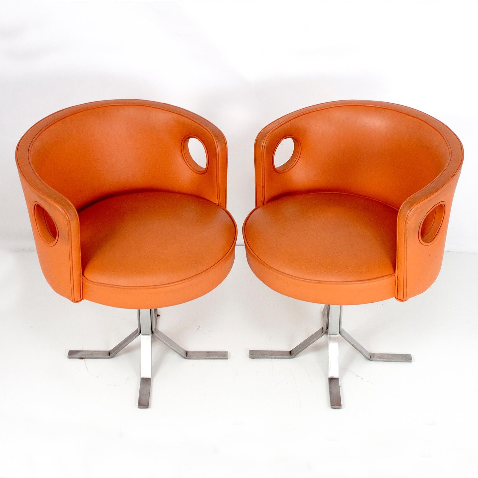 Jordi Vilanova pair of Midcentury Orange Leather Chairs, 1970s In Good Condition In Barcelona, Cataluna