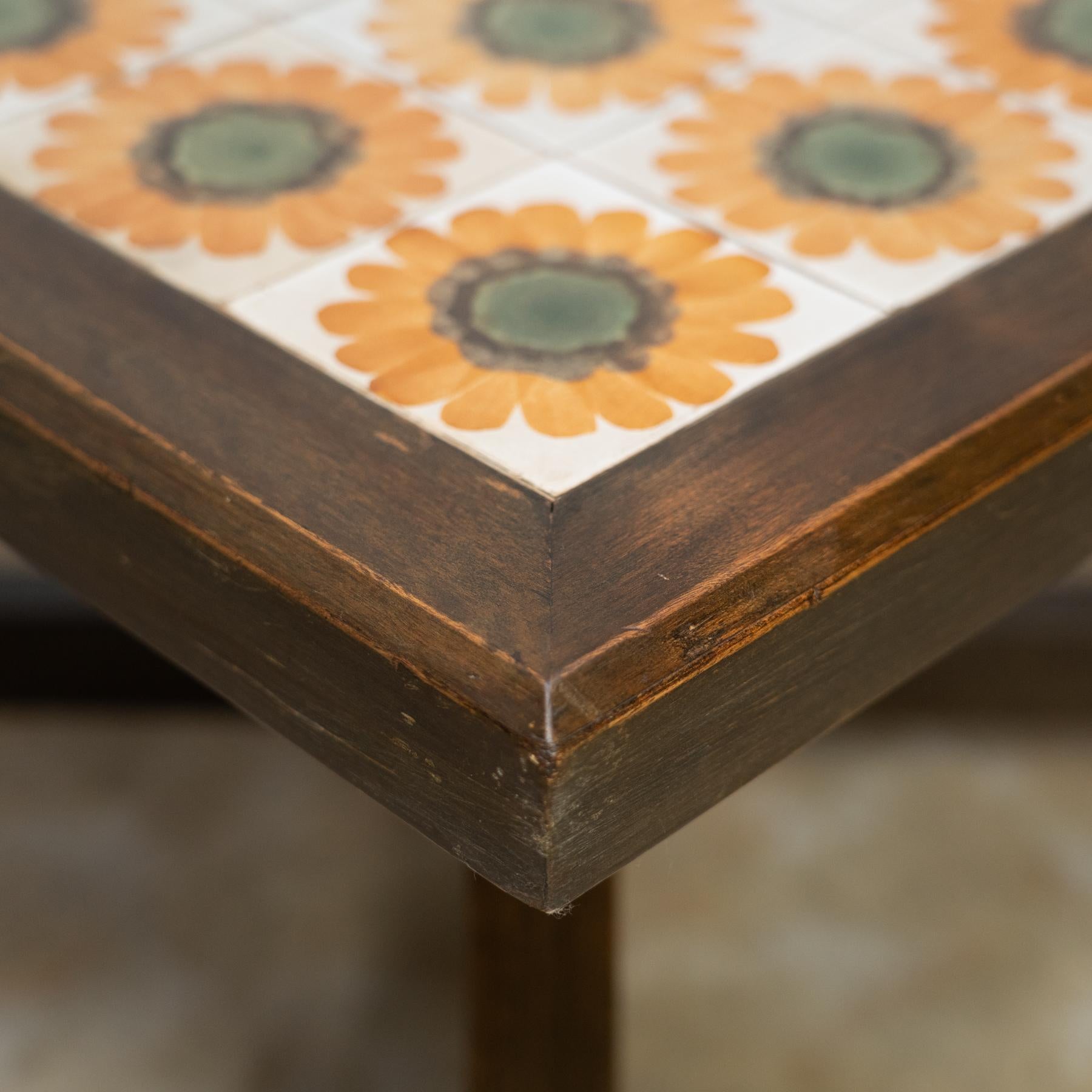 Jordi Vilanova Wood and Ceramic Coffee Table: Spanish Mid-century Masterpiece For Sale 5