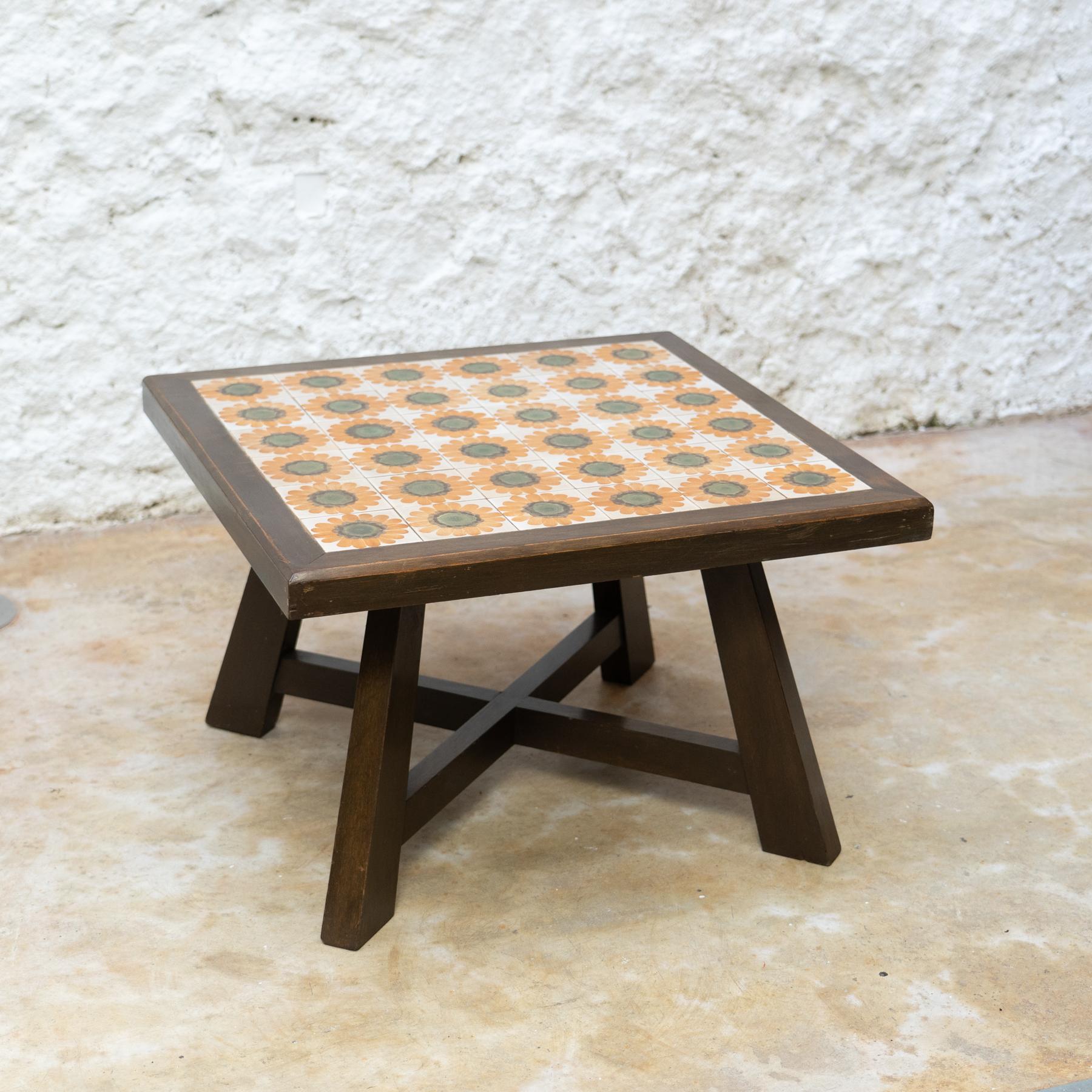 Mid-Century Modern Jordi Vilanova Wood and Ceramic Coffee Table: Spanish Mid-century Masterpiece For Sale