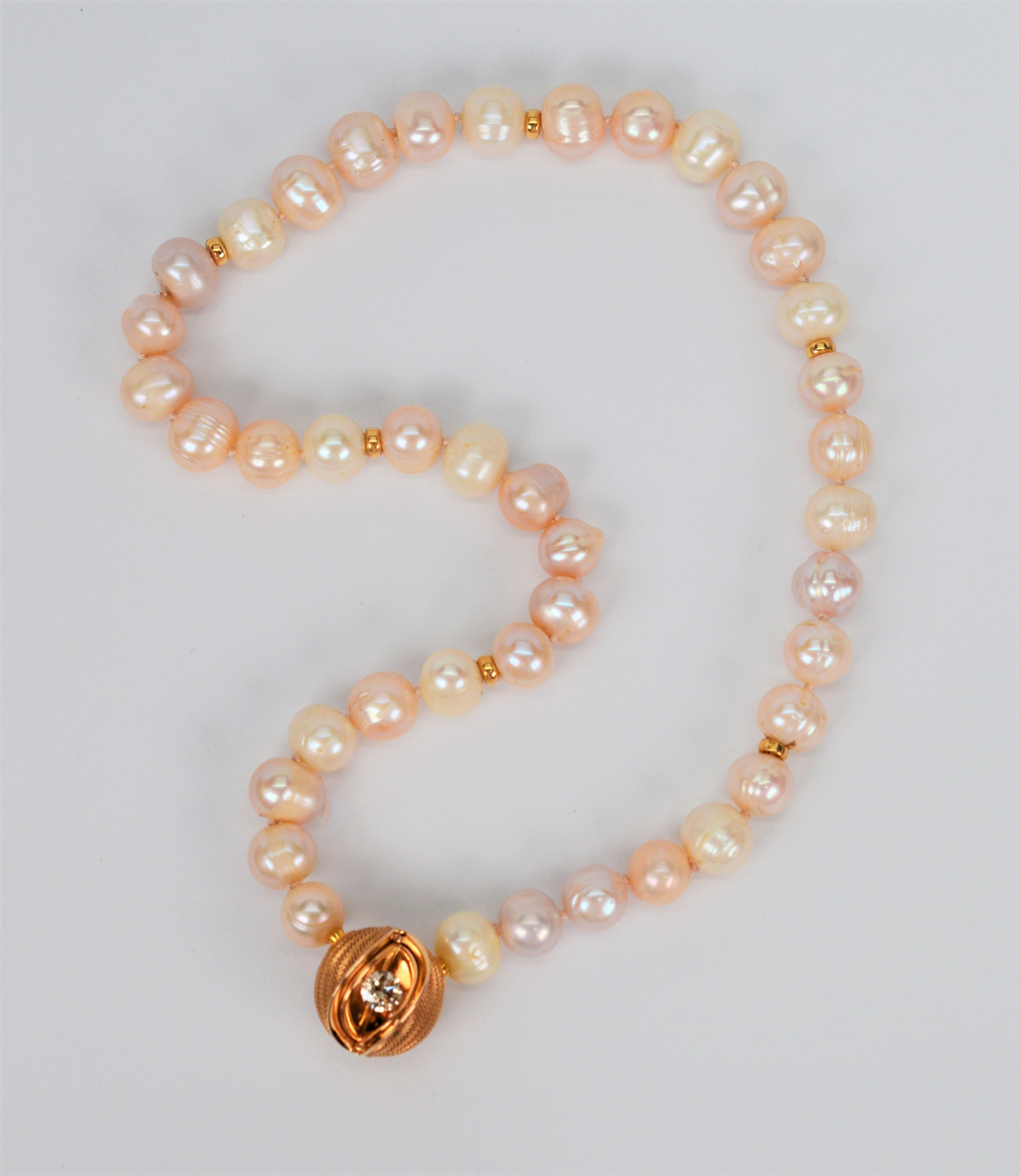 Jorg Heinz 18 Karat Gold Diamond Pearl Mystery Sphere Magic Pendant Necklace For Sale 7