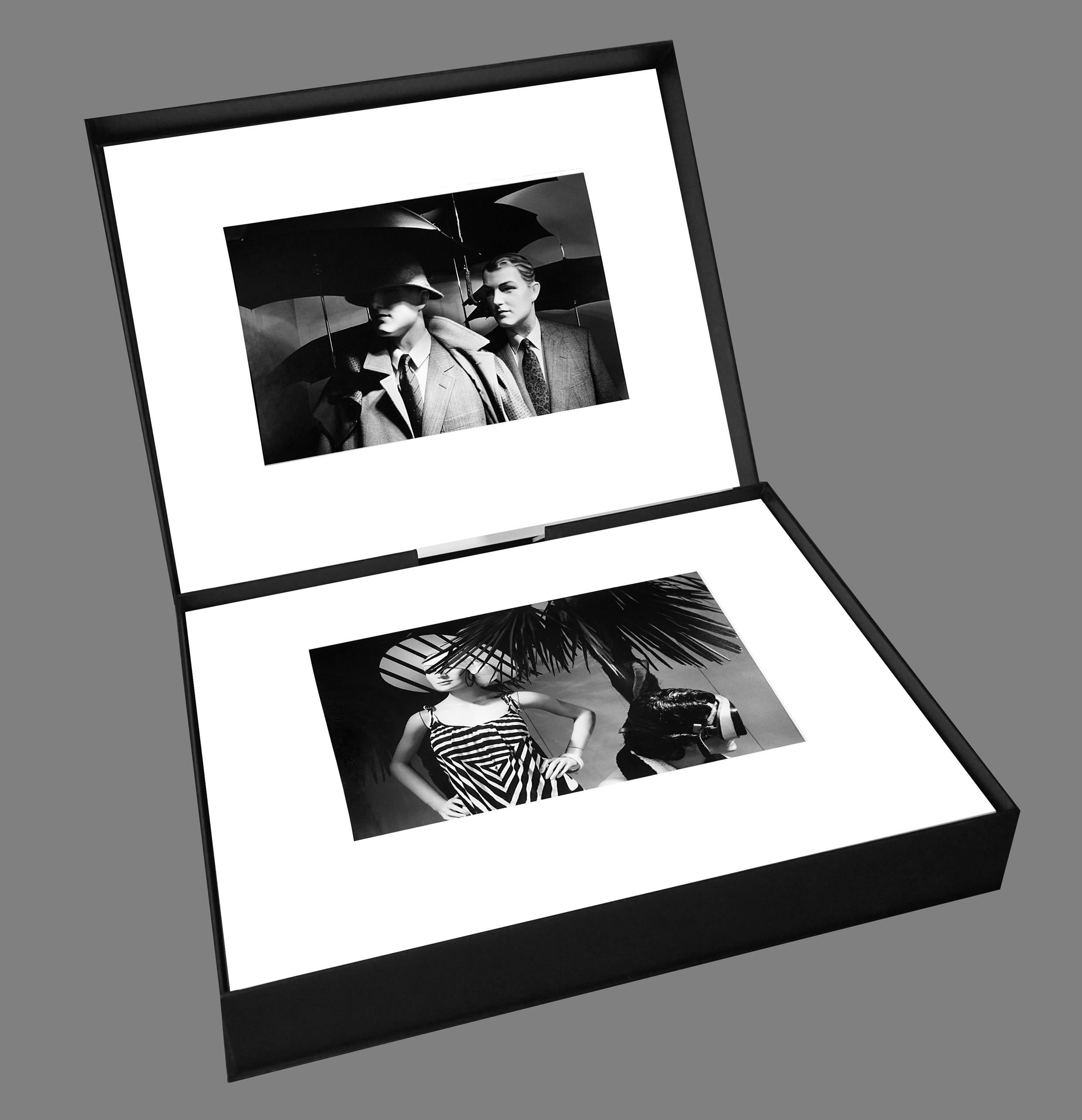 Au chic Parisien - Coffret Prestige # 8 - Minimalist Black & White Photography For Sale 7