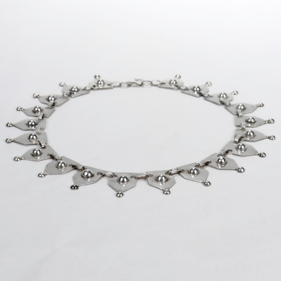 Jorge Chato Castillo Attributed 980 Silver Mexican Collar / Collier Necklace In Fair Condition For Sale In Philadelphia, PA