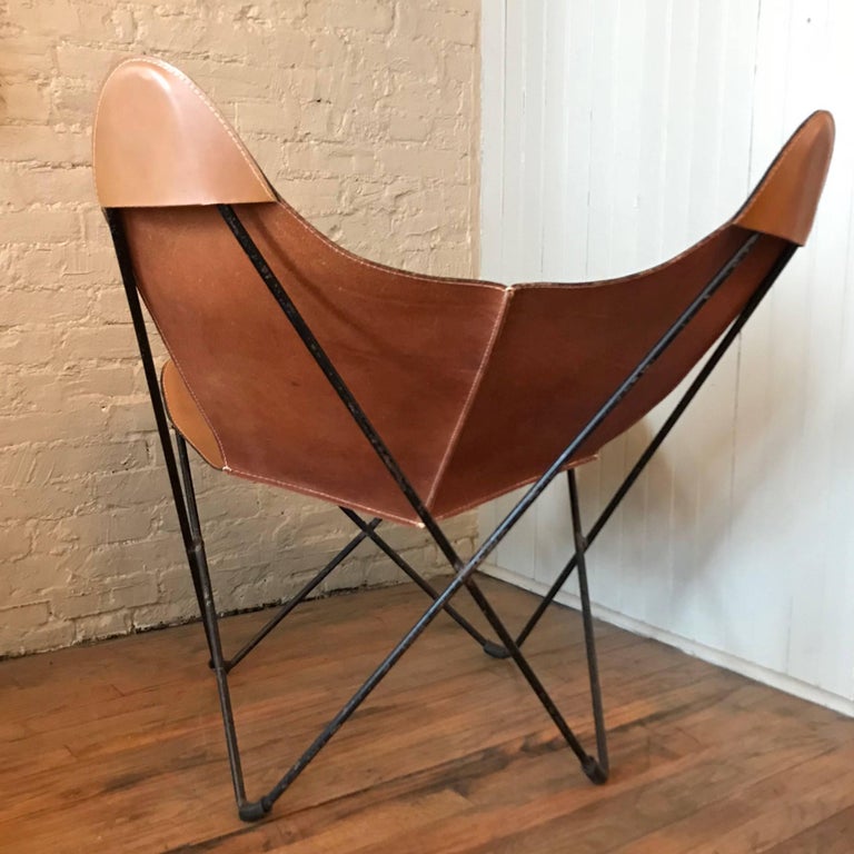 Jorge Ferrari-Hardoy Leather Butterfly Chair In Excellent Condition In Brooklyn, NY