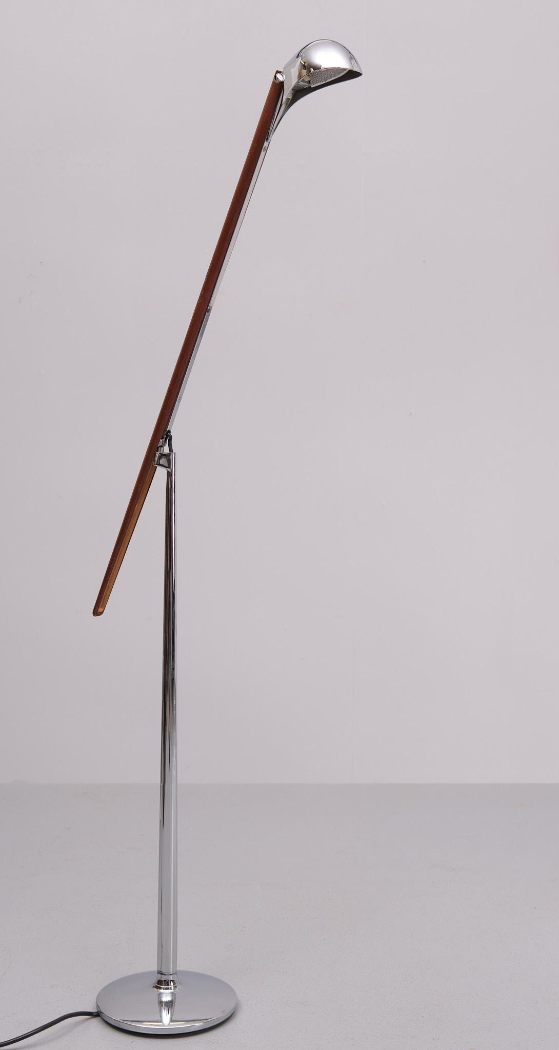 Post-Modern Jorge Pensi - Belux - Floor lamp  model - Bluebird  1980s Spain  For Sale