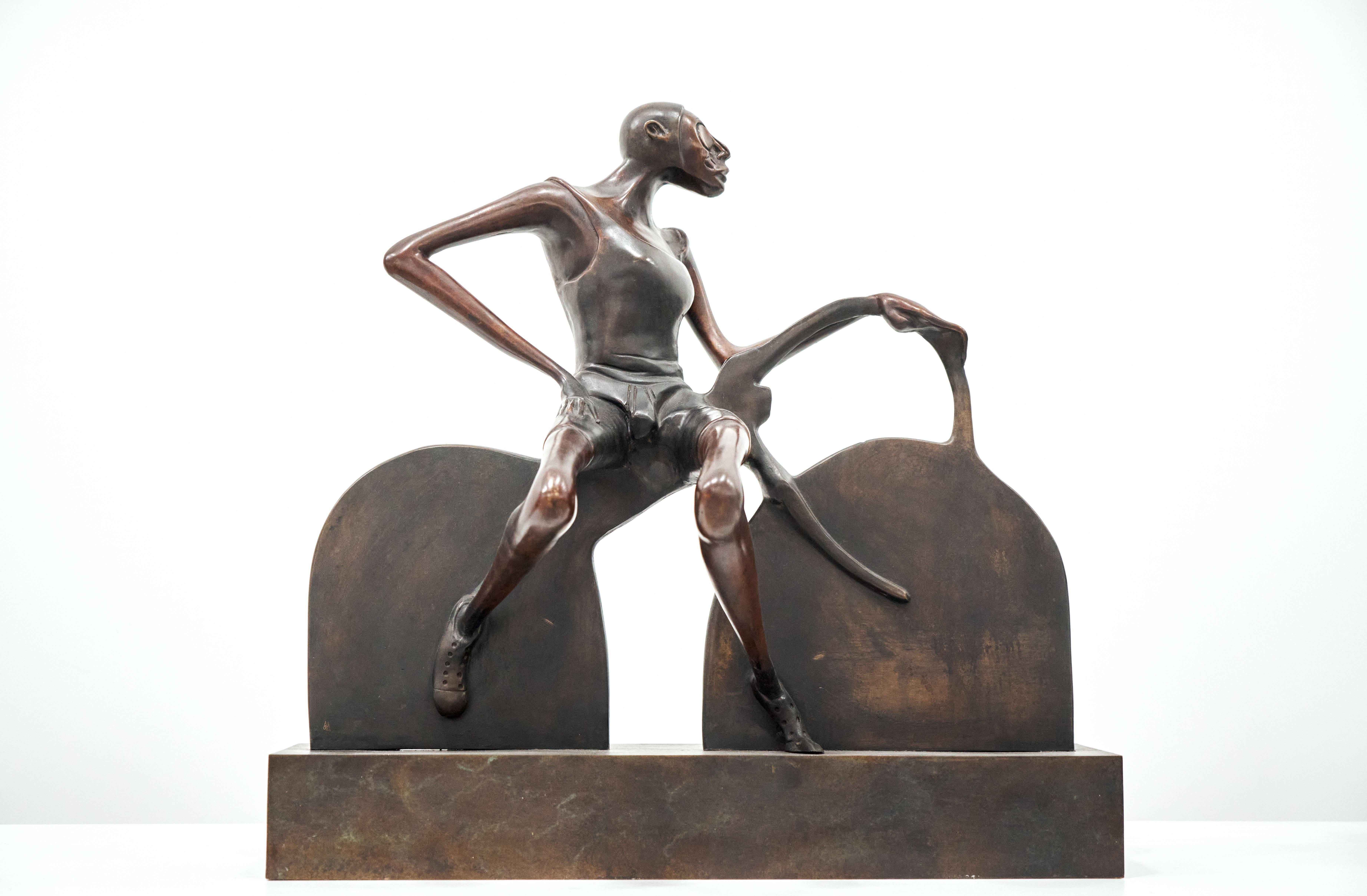 Jorge Seguí  Figurative Sculpture – Jorge Seguí, Ciclista IX, Bronze, Auflage 7/7, 1990-1995