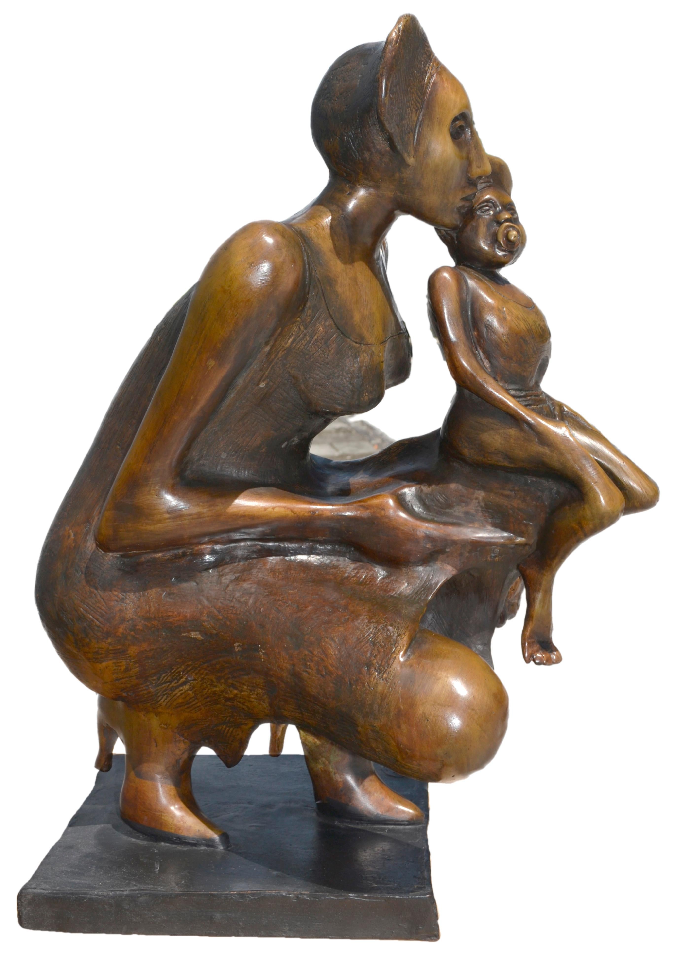 Jorge Seguí
Esperansilla, 2003
Bronze, Edition 1/7 + 3AP
71.1 x 40,6 x 30,4 cm  28 x 16 x 12 in.
Signé et numéroté.

Jorge Seguí né en 1945, Argentine. Il a fréquenté l'école des beaux-arts d'Argentine, avec une spécialisation en sculpture, à