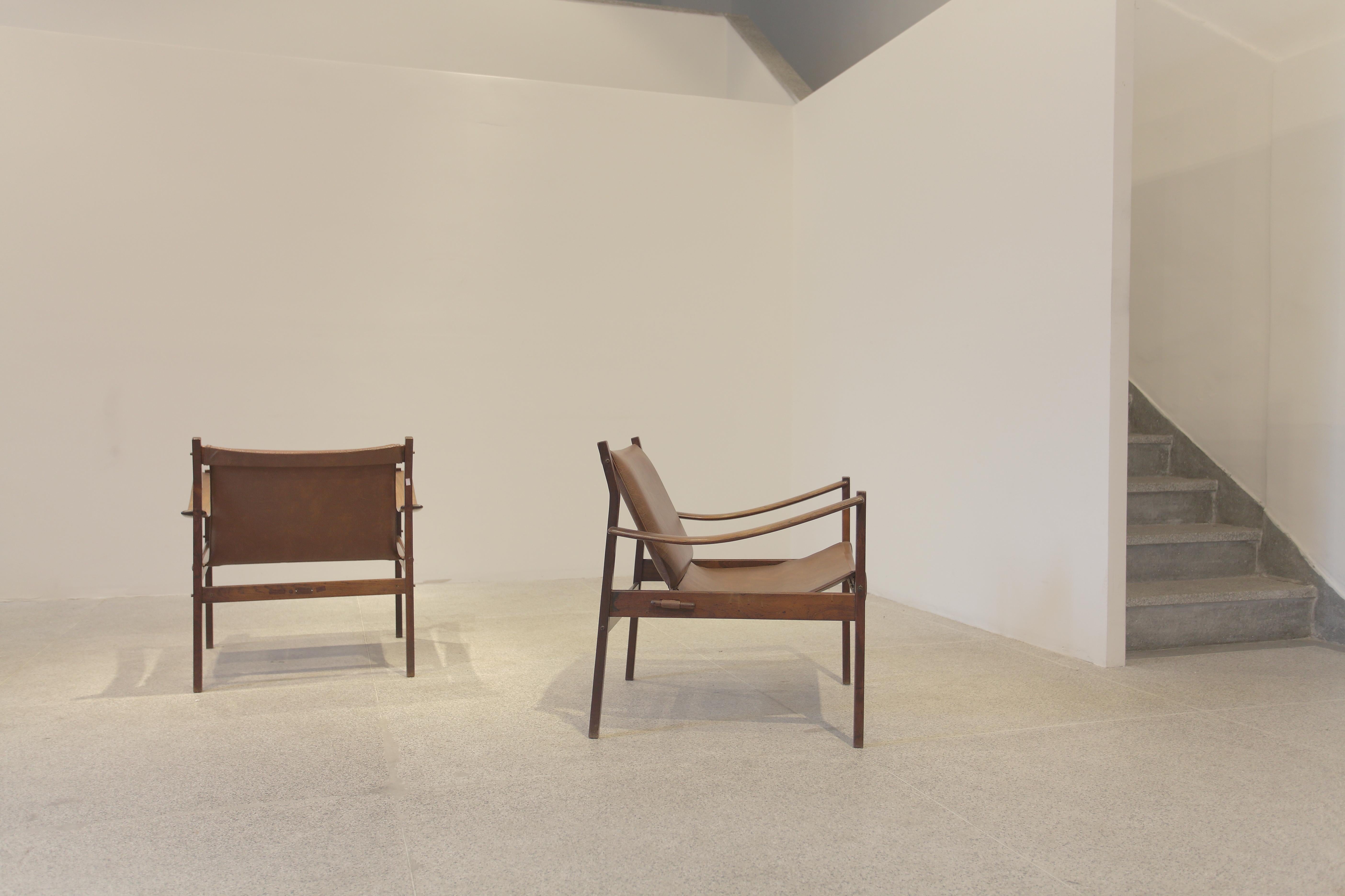 Mid-Century Modern Jorge Zalszupin 720 armchairs in jacaranda Circa 1960 For Sale