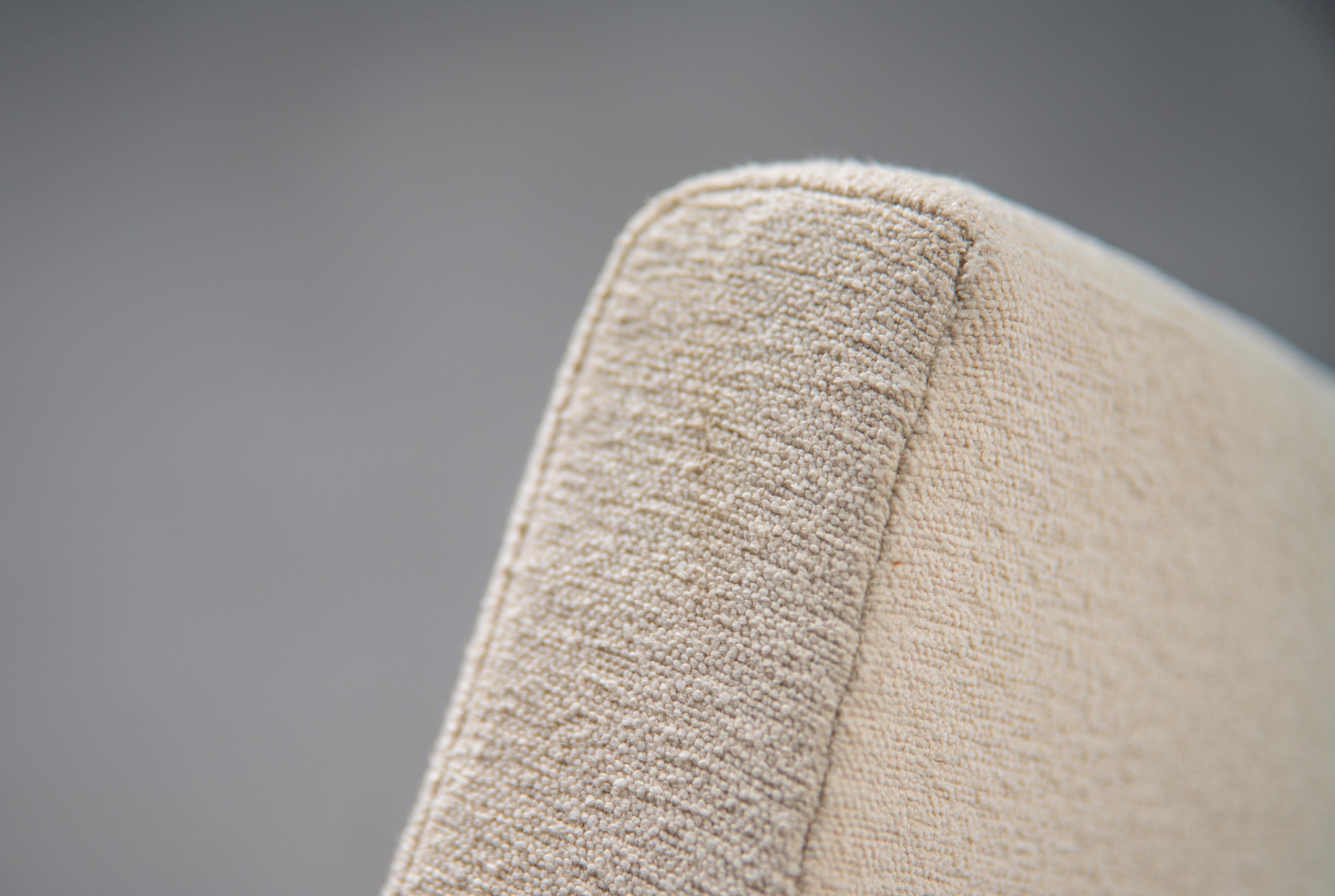 Jorge Zalszupin '801' Sedia da salotto in lana Bouclé in vendita 1