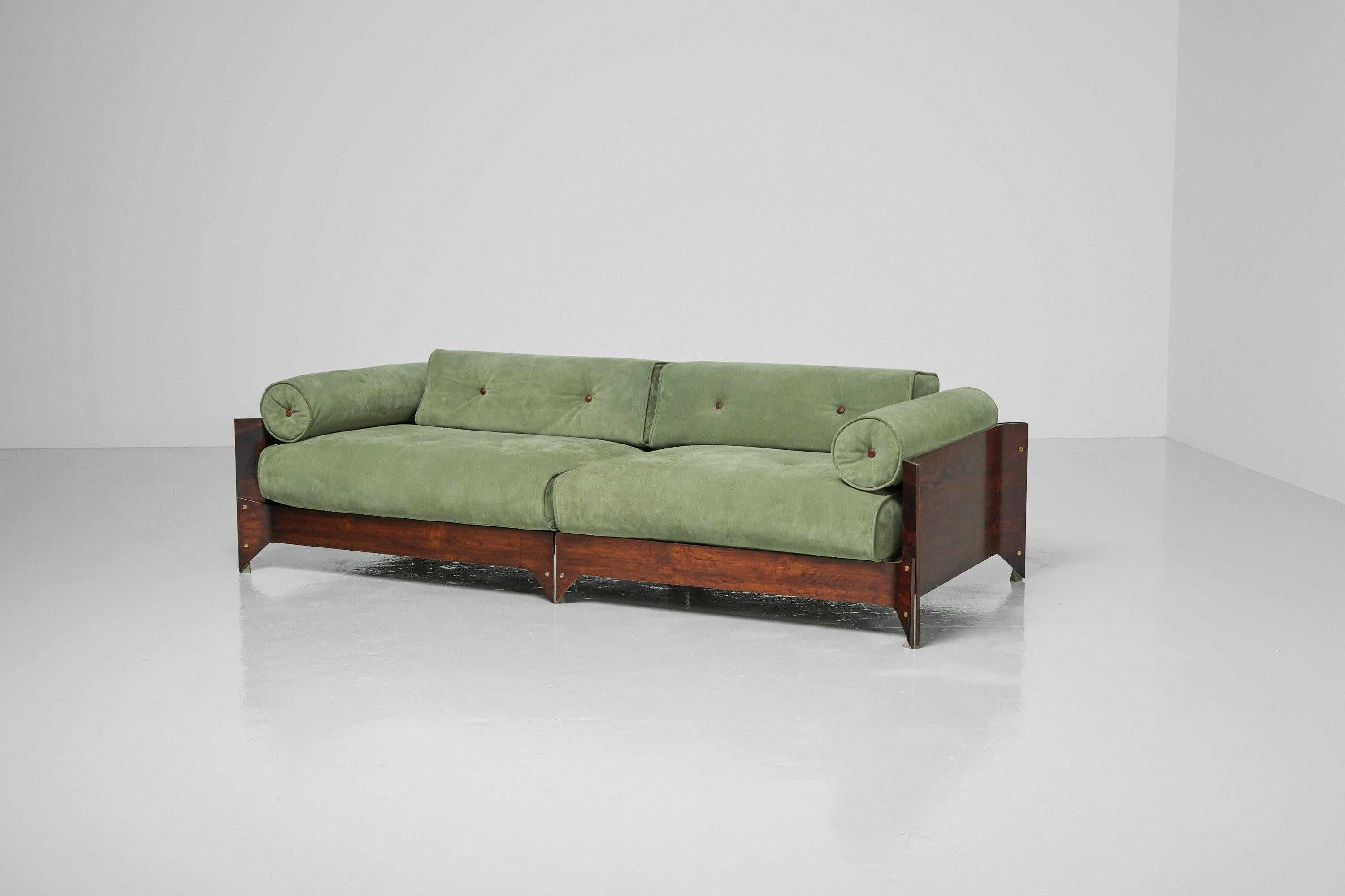 Jorge Zalszupin Brasiliana sofa L'Atelier Brazil 1959 In Good Condition For Sale In Roosendaal, Noord Brabant