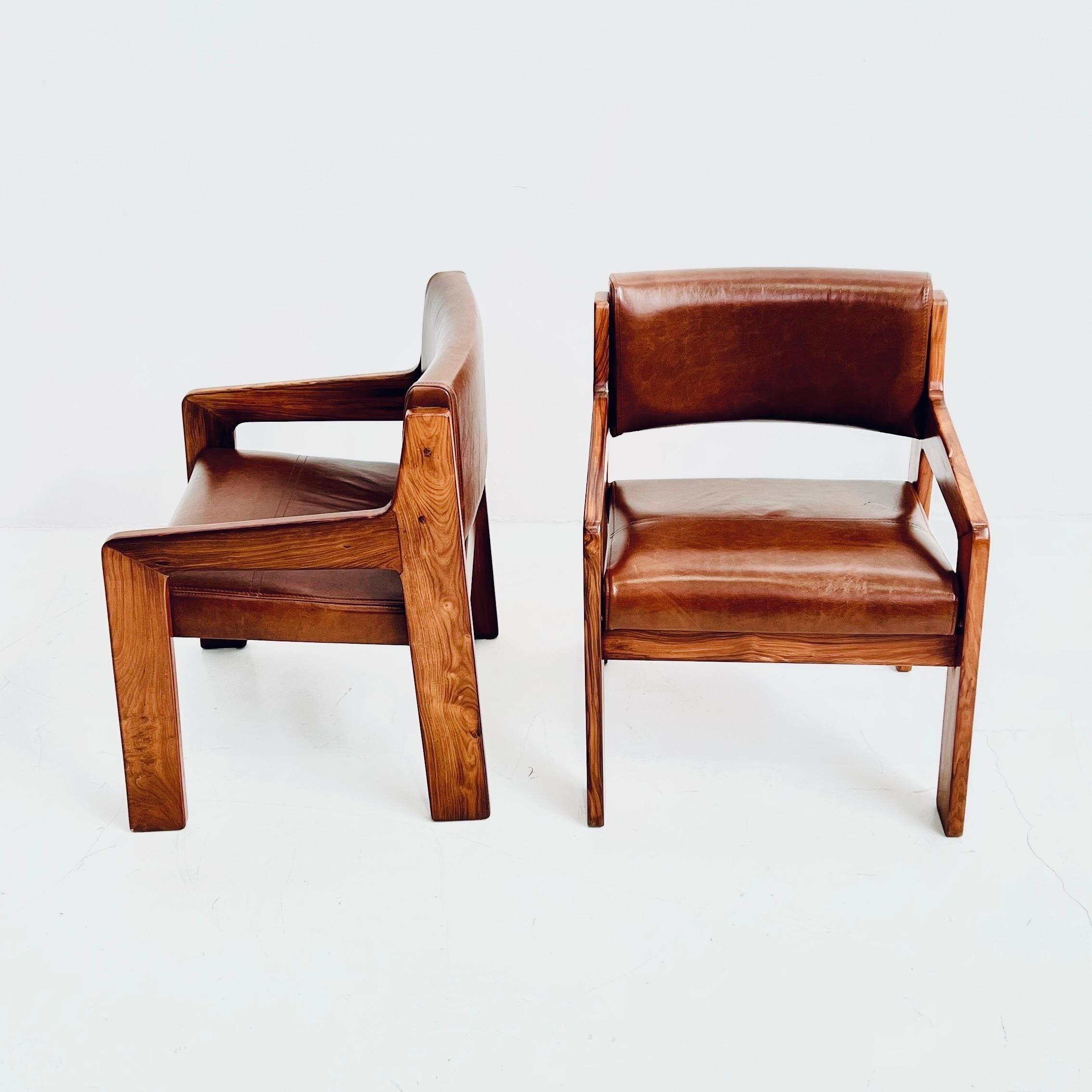 Jorge Zalszupin Caviuna Arm Chairs from 'Hotel Nacional' in Rio de Janeiro In Excellent Condition In Curitiba, PR