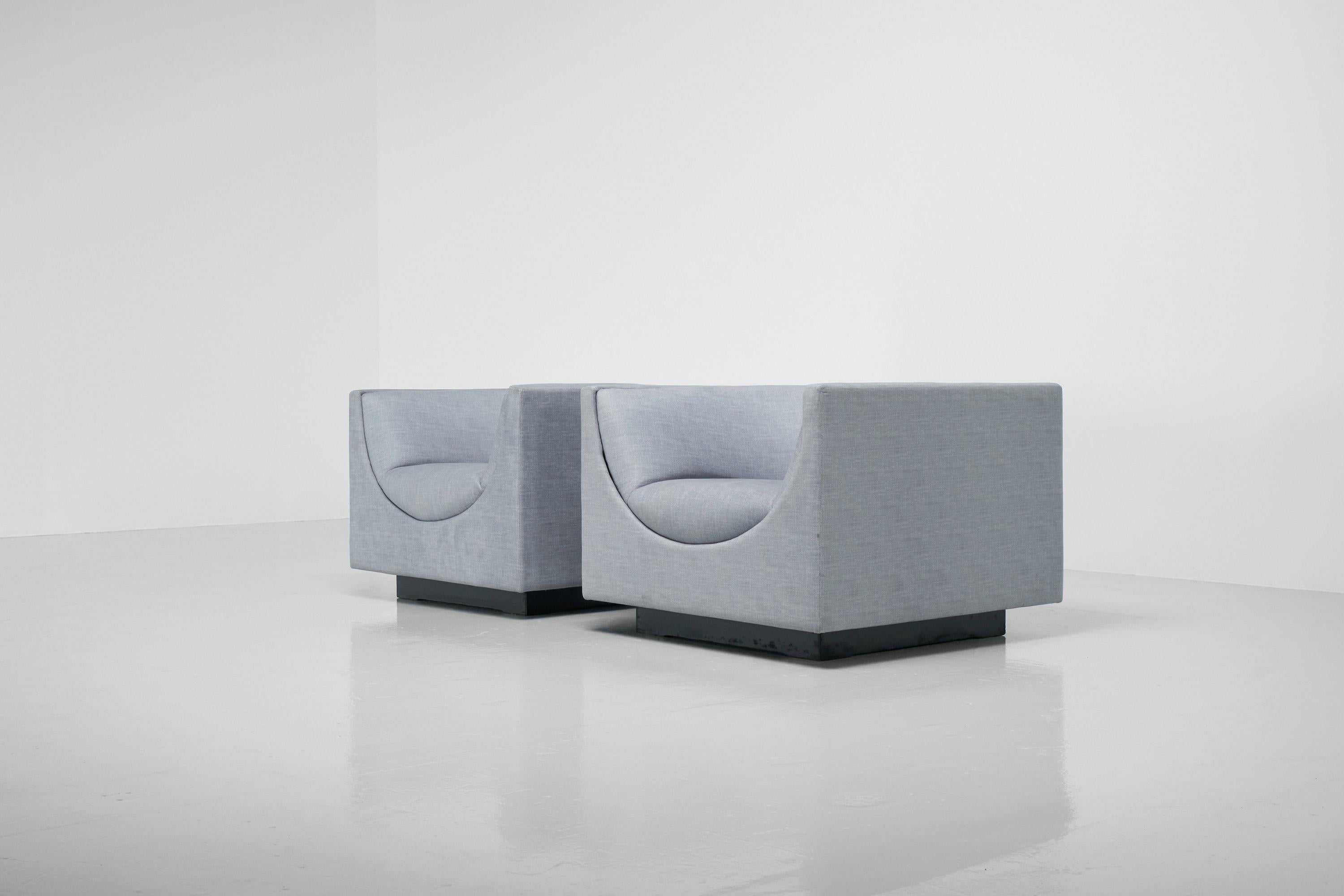 Mid-Century Modern Jorge Zalszupin Cubo chairs grey L'Atelier 1970