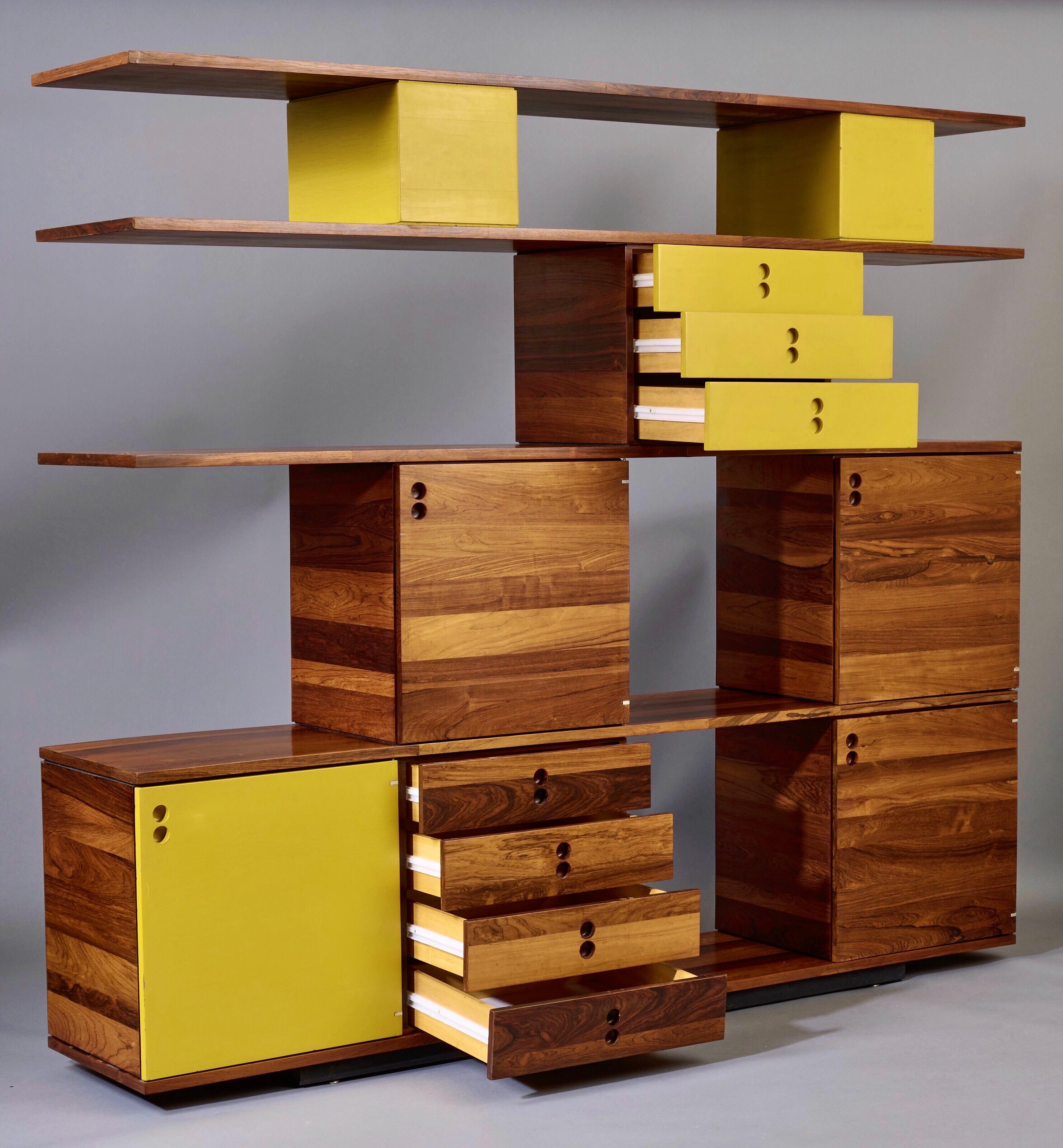 Jorge Zalszupin, Exceptional Cabinet and Bookcase in Jacaranda, Brazil 1960s For Sale 3