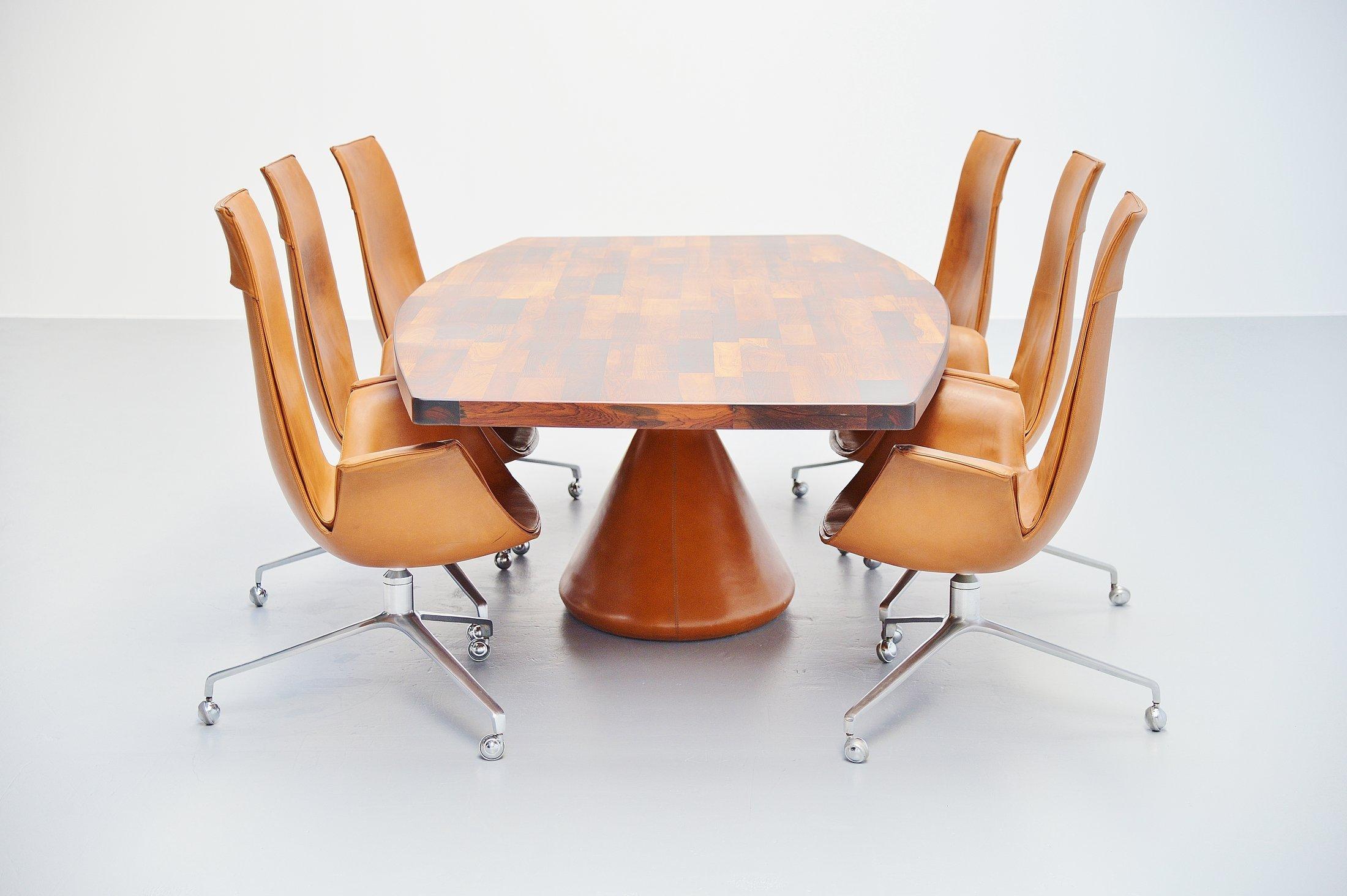 Brazilian Jorge Zalszupin Guanabara Pedestal Dining Table, Brazil, 1960