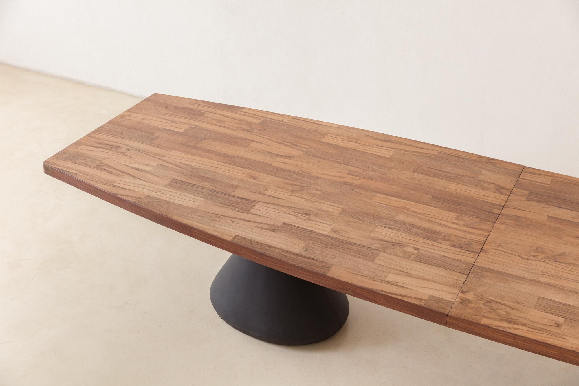 Jorge Zalszupin 'Guanabara' Rosewood Vintage Dining Table, 1960s, Brazil 3