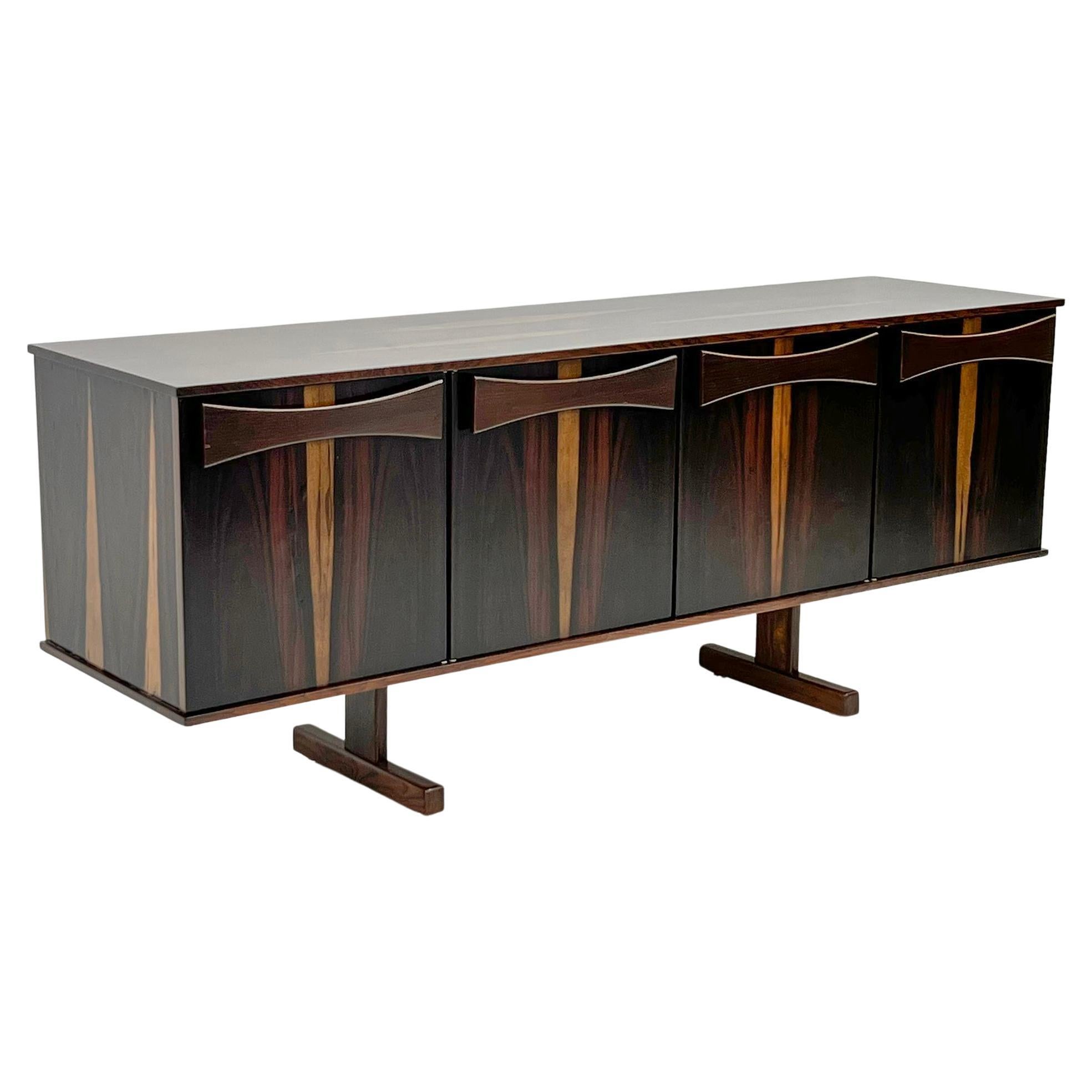 Jorge Zalszupin Jacaranda Rosewood Credenza, Jd Móveis E Decorações, 1960s