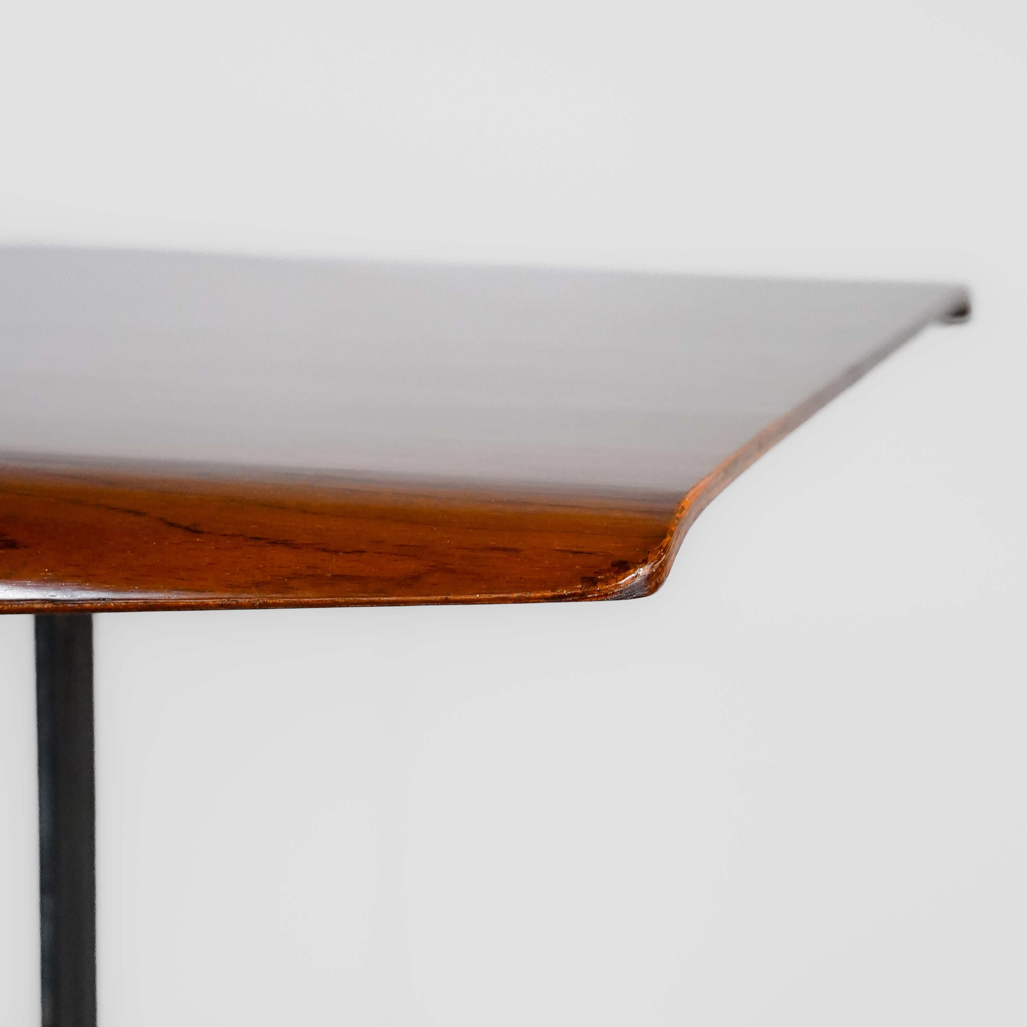 Jorge Zalszupin L'Atelier - Table de salle à manger 511 en bois de fer et métal, Brésil 1959 en vente 8