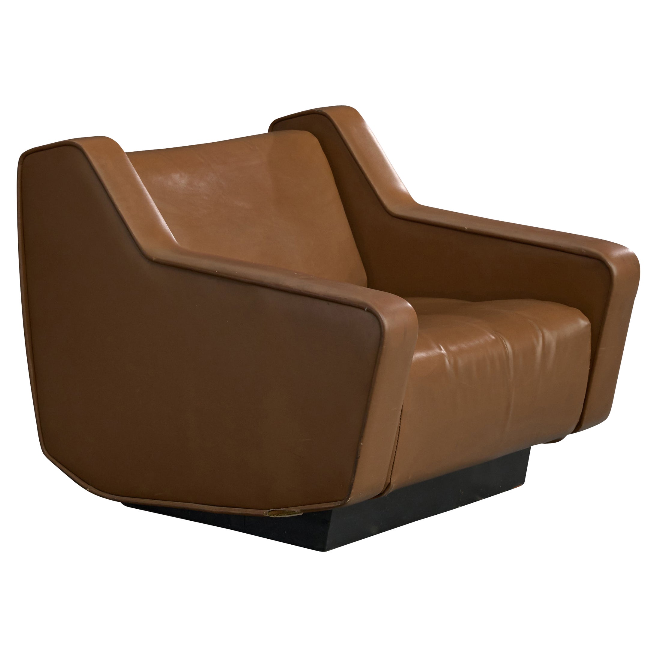Jorge Zalszupin, Lounge Chair, Vinyl, Wood, Brazil, 1970s For Sale