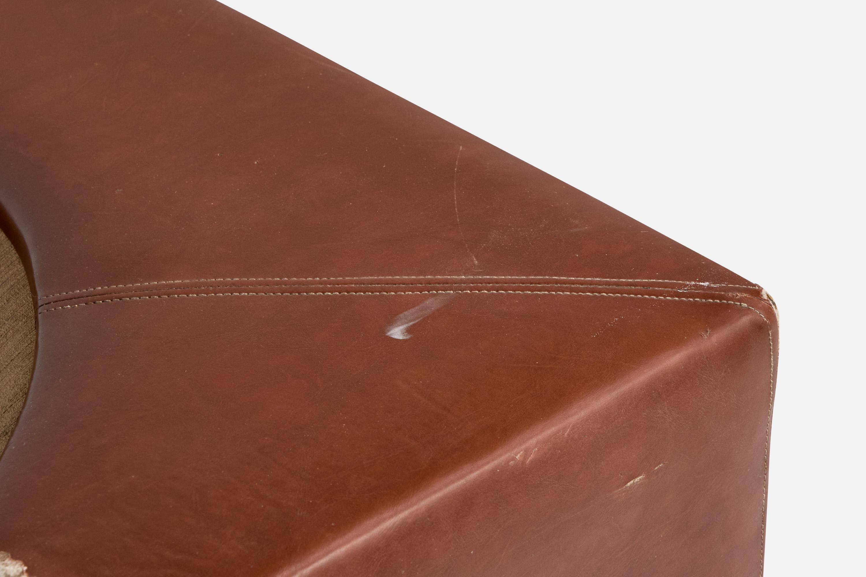 Jorge Zalszupin, Lounge Chairs, Leatherette, Fabric, Brazil, 1969 For Sale 14
