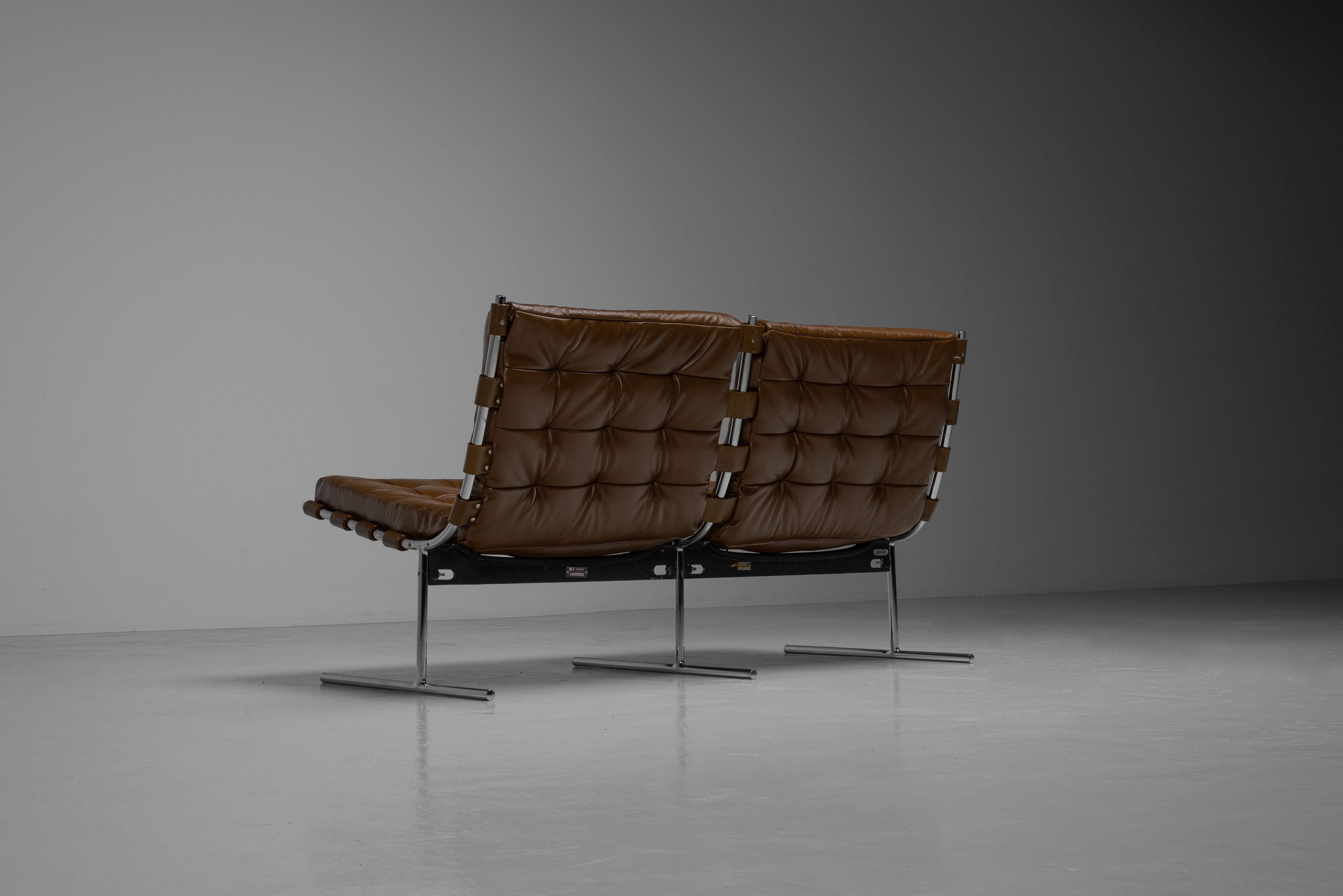 Jorge Zalszupin Oxford sofa l'Atelier Brazil 1970 For Sale 4