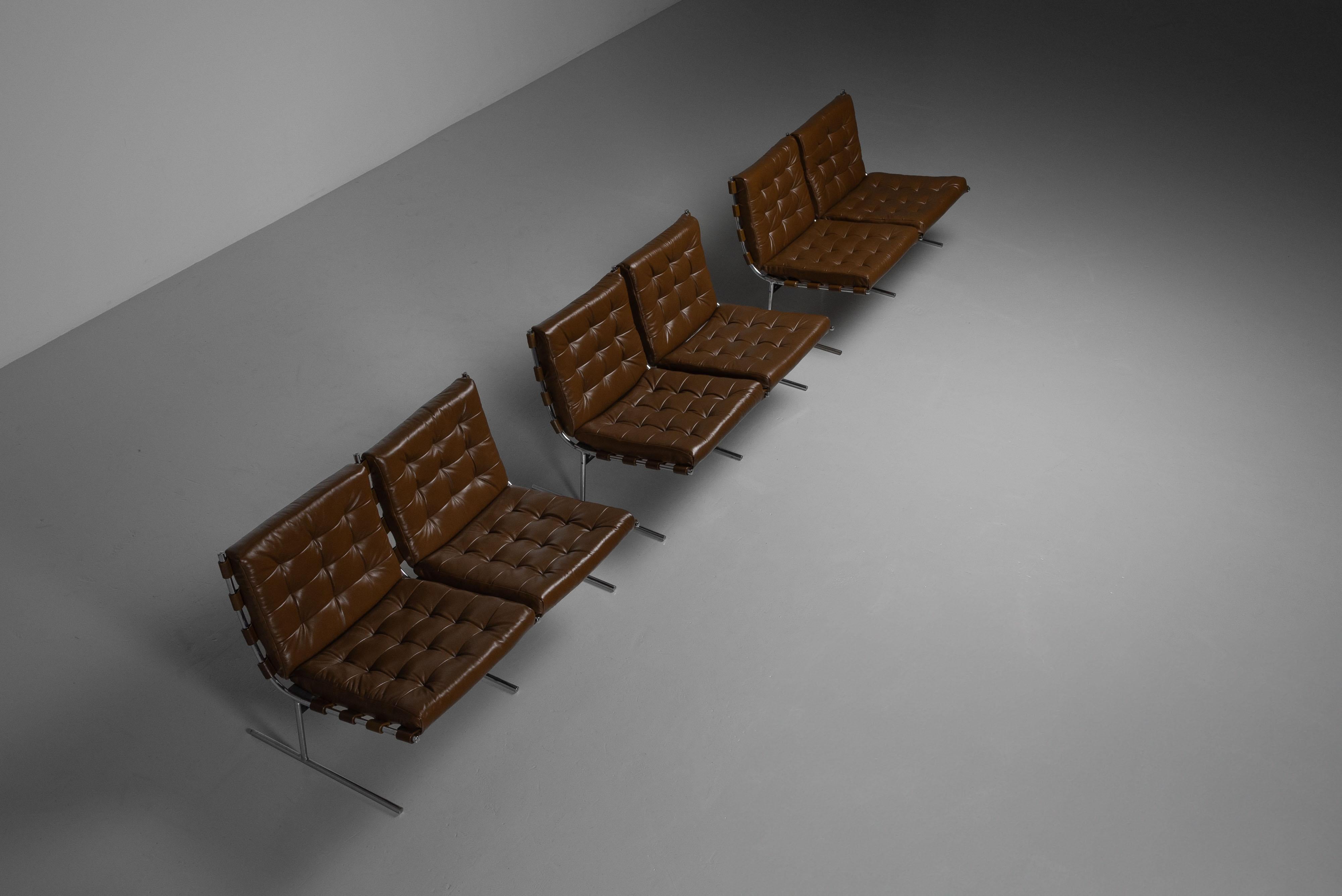 Jorge Zalszupin Oxford sofa l'Atelier Brazil 1970 For Sale 8