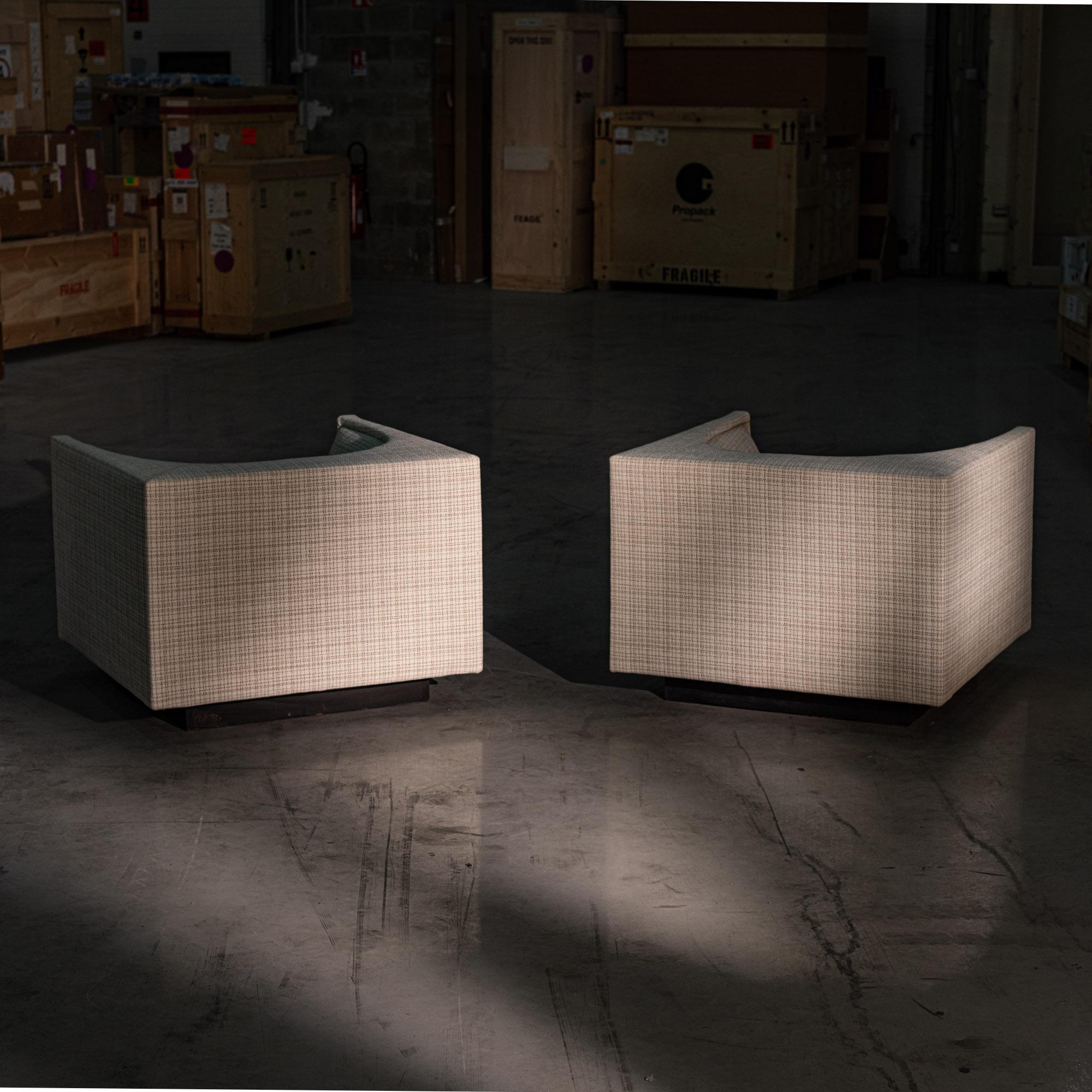 Jorge Zalszupin. Paire de fauteuils 