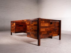 Jorge Zalszupin. Rare Desk "Diplomate", c. 1960. 72 x 210 x 110 cm