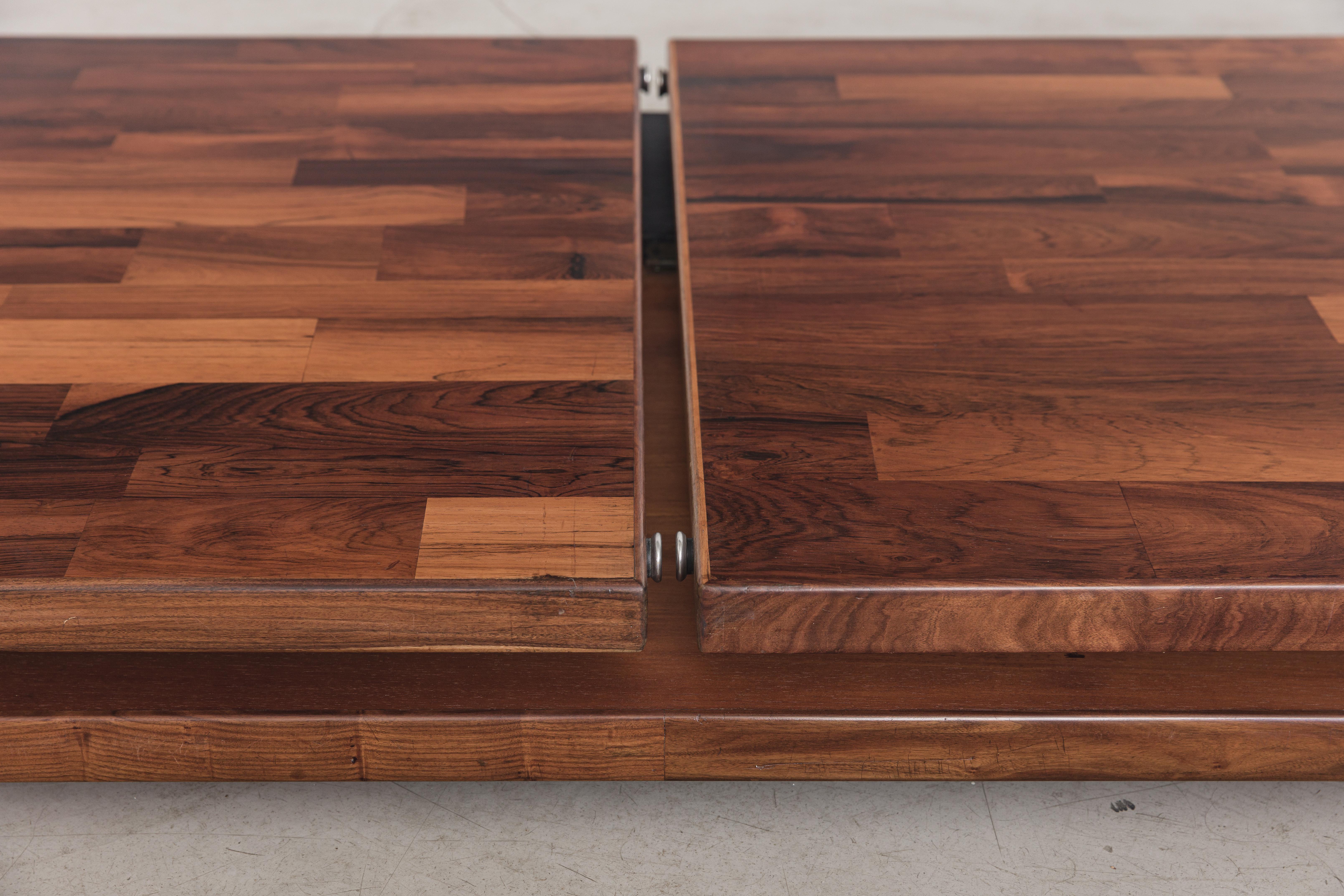 Jorge Zalszupin Rosewood foldable Desk, Brazilian Midcentury In Good Condition For Sale In New York, NY